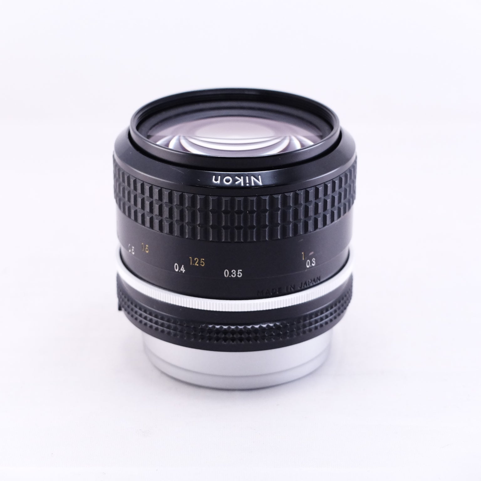 Nikon NIKKOR 35mm F2 Ai [F]