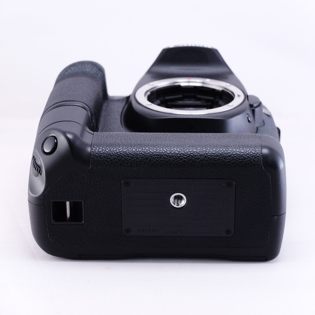 Canon EOS 50D + BATTERY GRIP BG-E2N