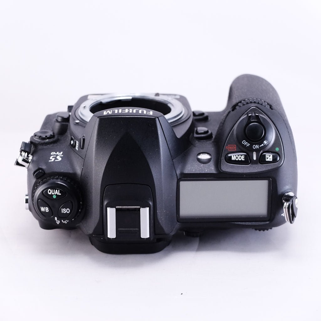 FUJIFILM FinePix S5 Pro