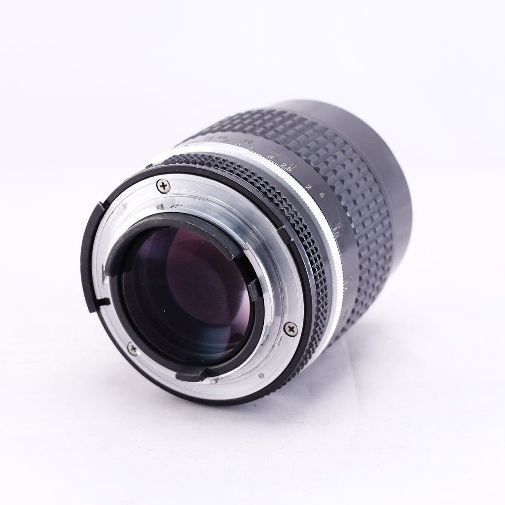 Nikon Ai-s NIKKOR 105mm F2.5 [F]