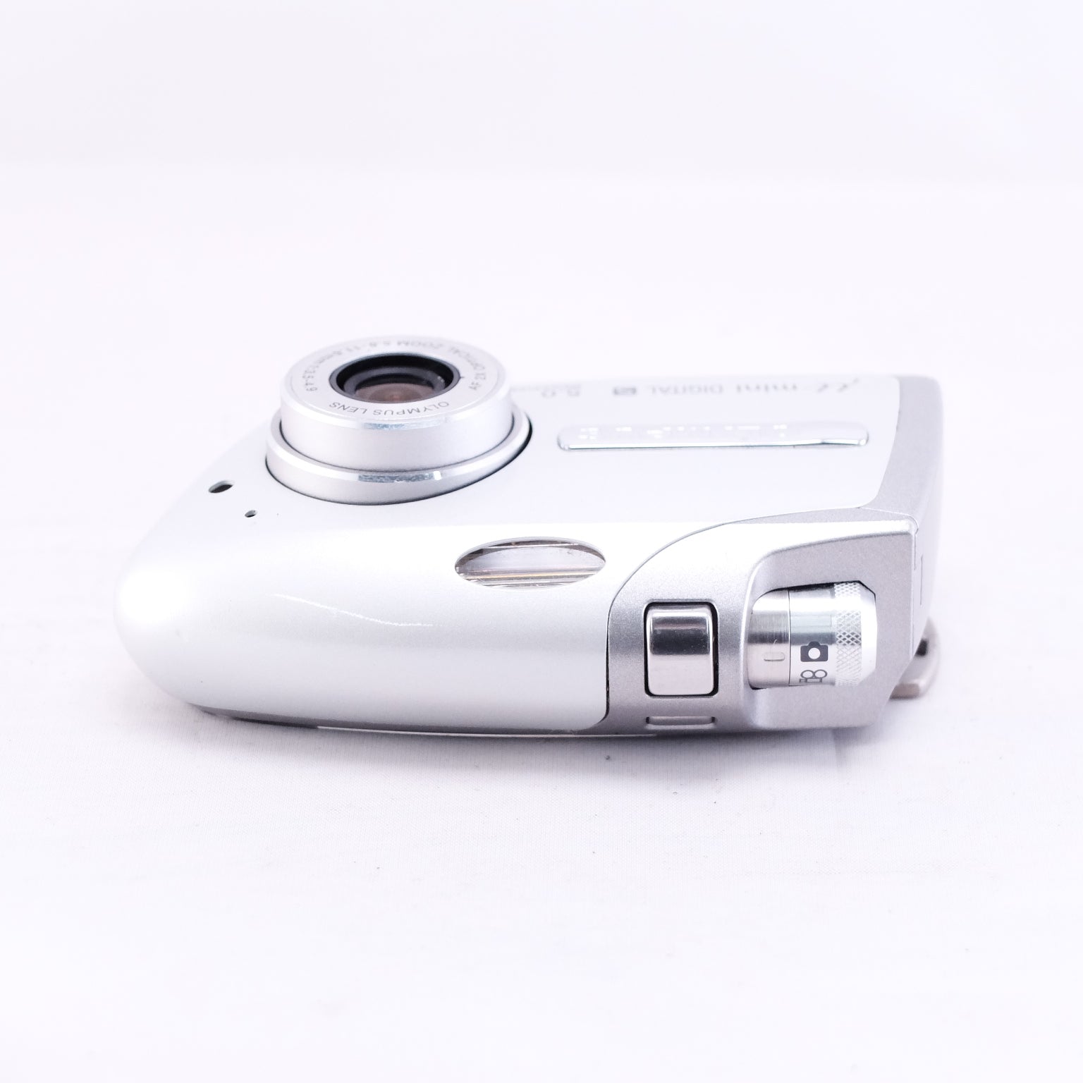 2004　OLYMPUS μ-mini DIGITAL