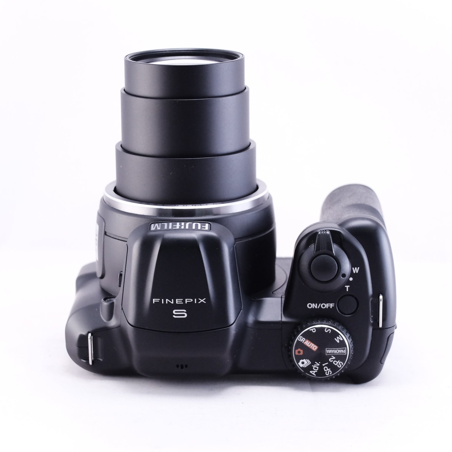 2014　FUJIFILM FinePix S8600