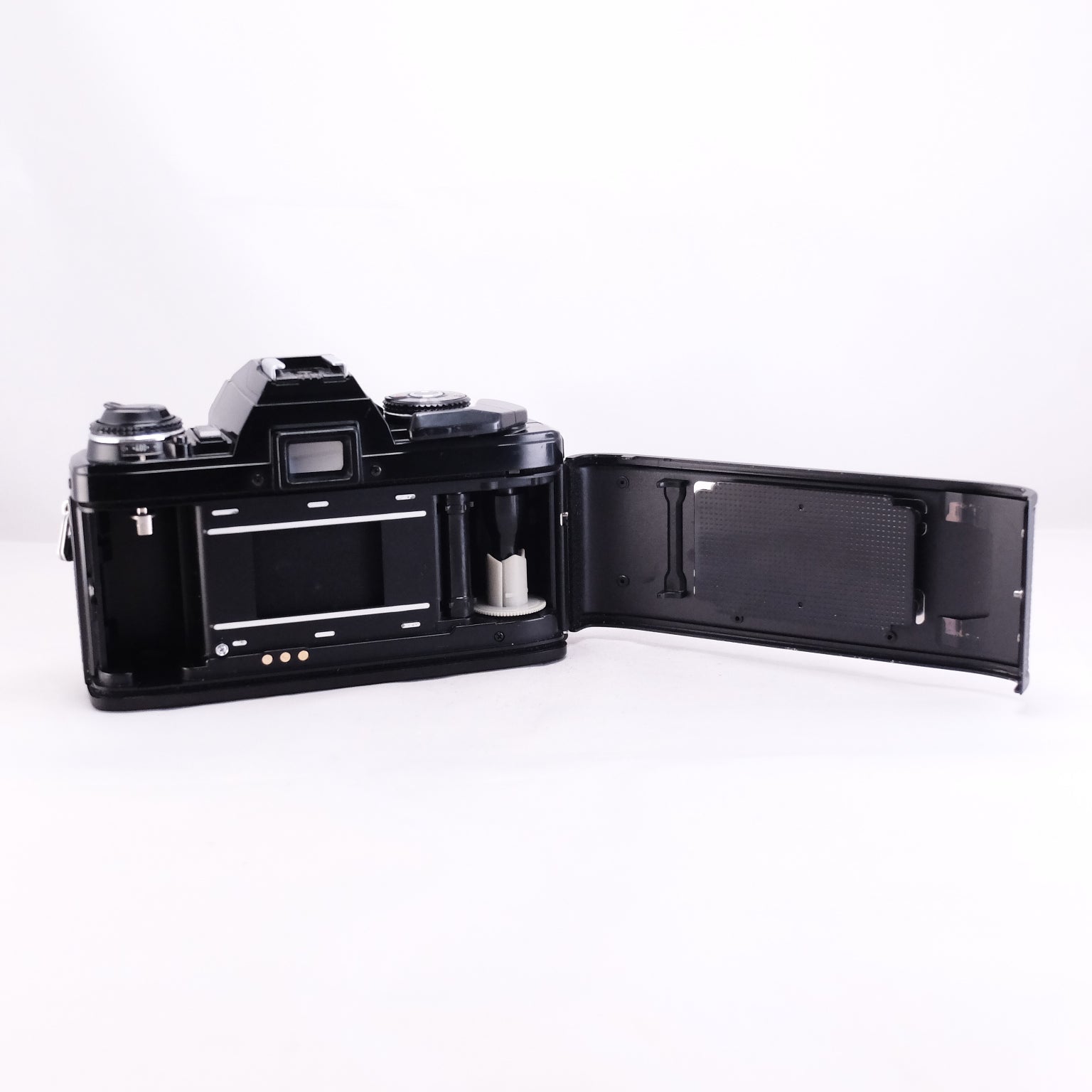MINOLTA X-500 + MD ROKKOR 50mm F1.7 – 東京CAMERA