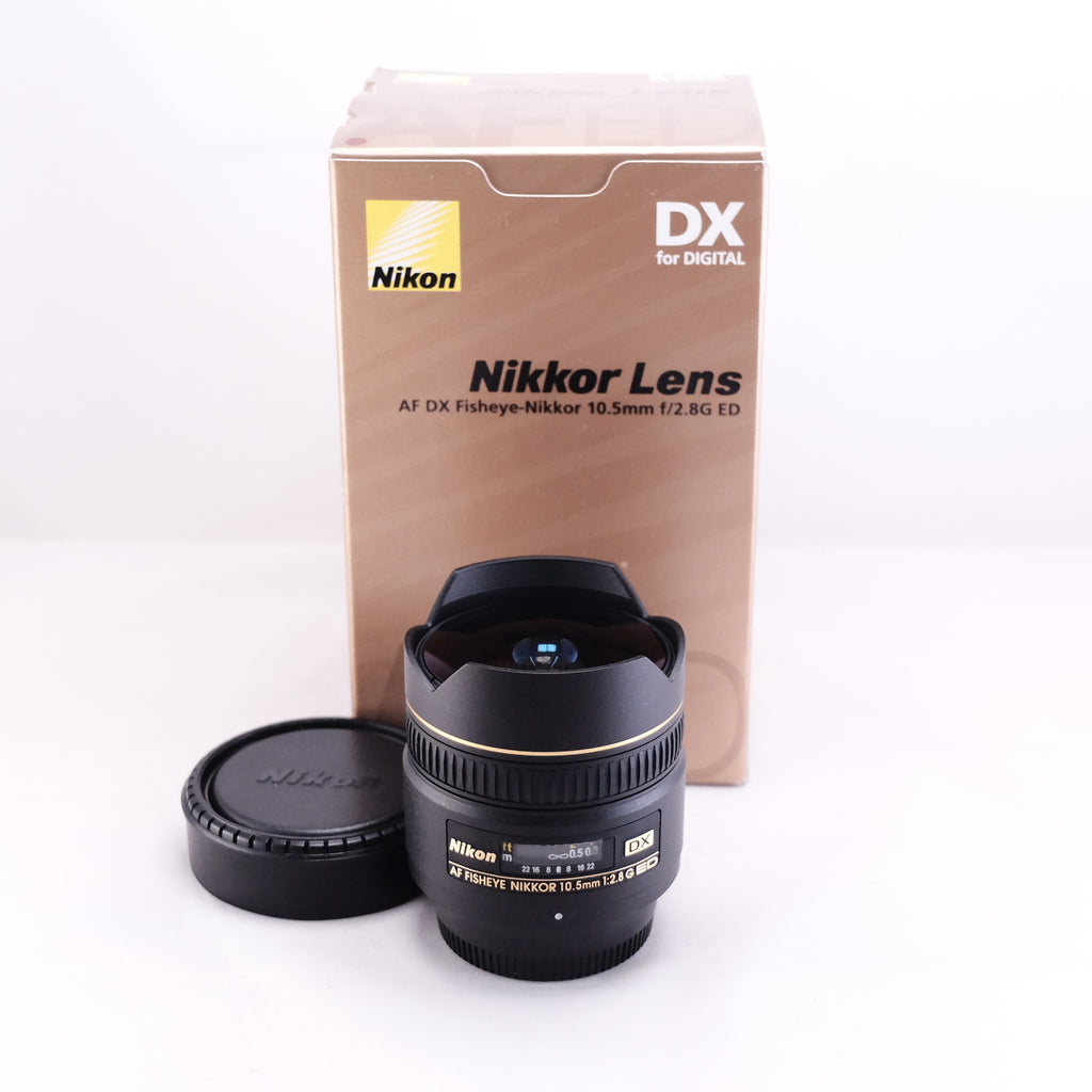 Nikon AF-S Fisheye Nikkor 10.5mm F2.8 [F]