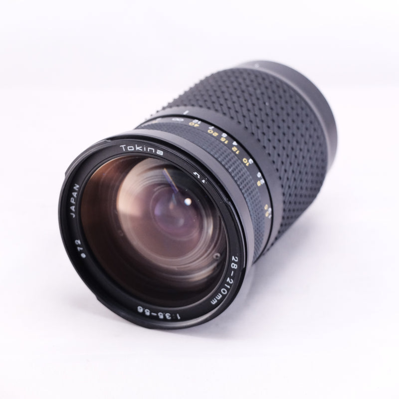 Tokina AF ZOOM 28-210mm F3.5-5.6 [A]