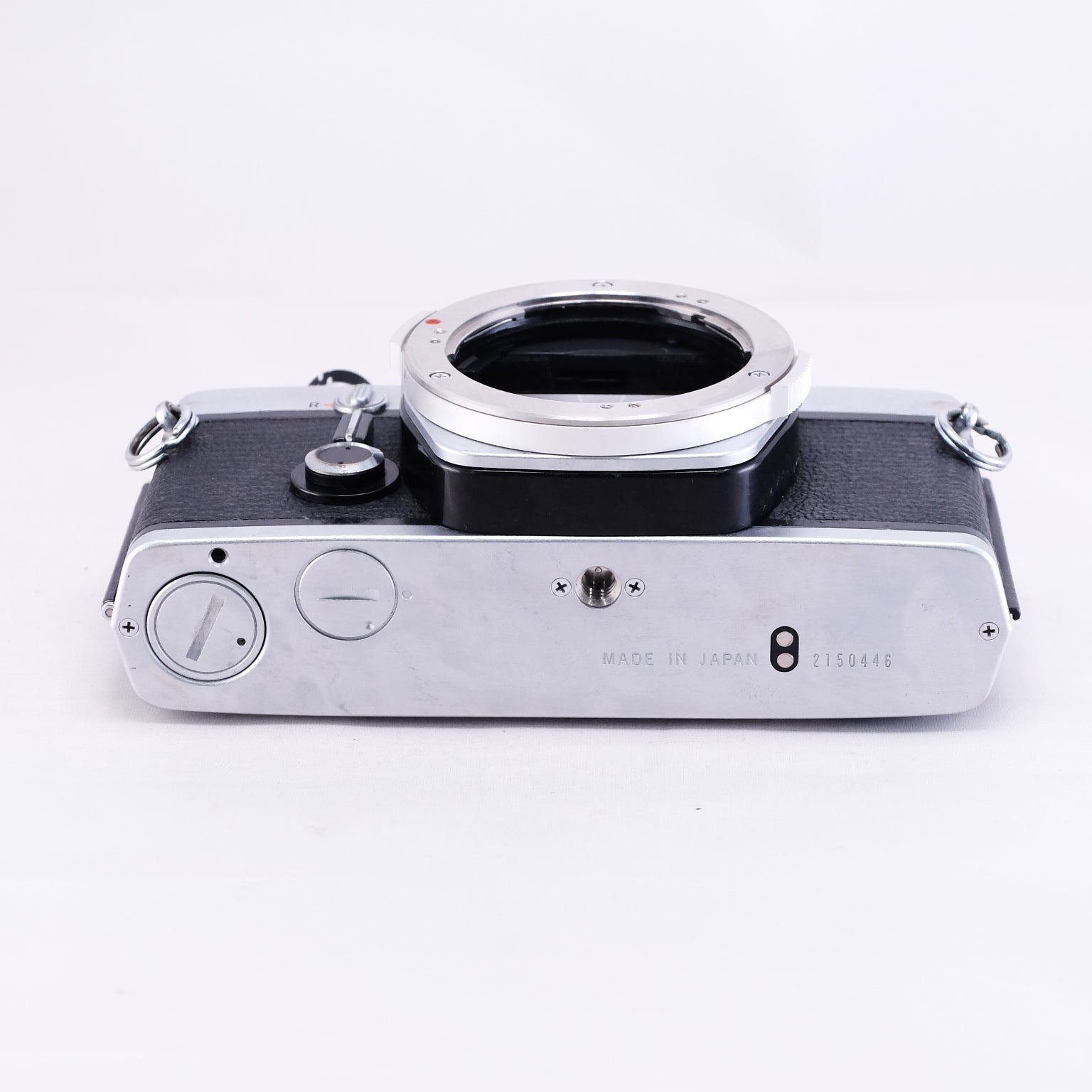 OLYMPUS OM-1n (Silver)