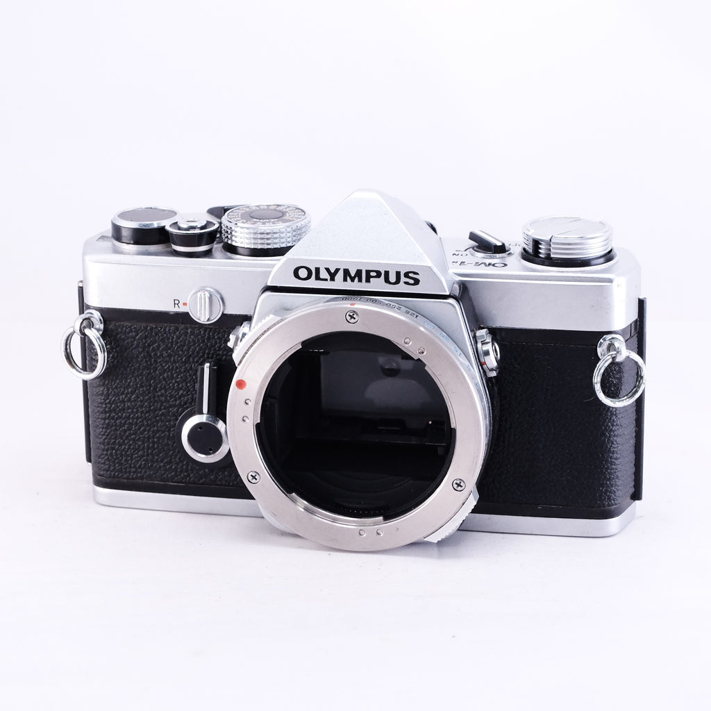 OLYMPUS OM-1n (Silver)