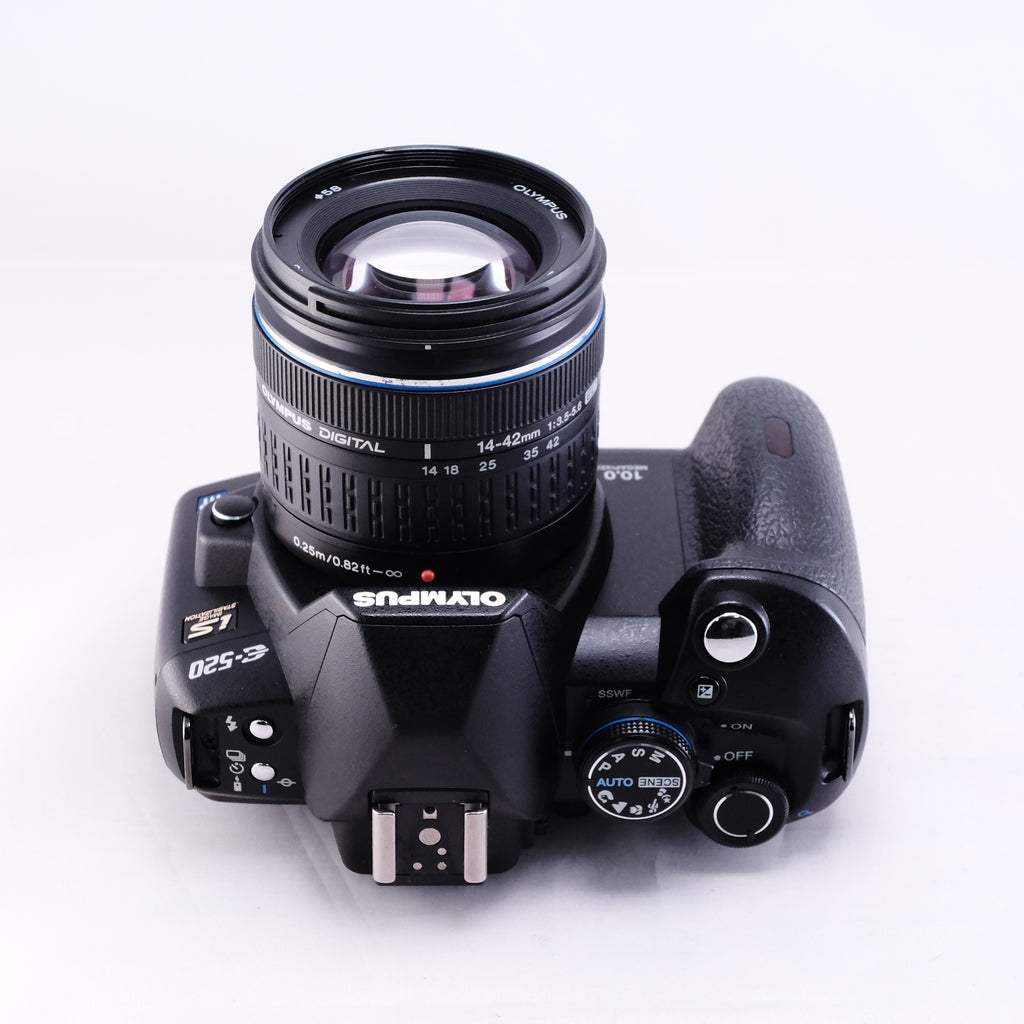 OLYMPUS E-520 + ZUIKO DIGITAL 14-42mm F3.5-5.6