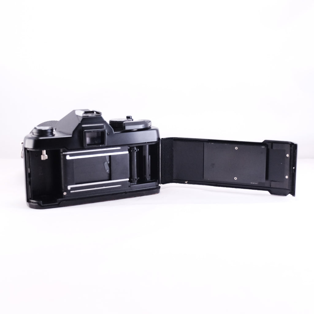 YASHICA FX-3 super + ML ZOOM 35-105/3.5-4.5