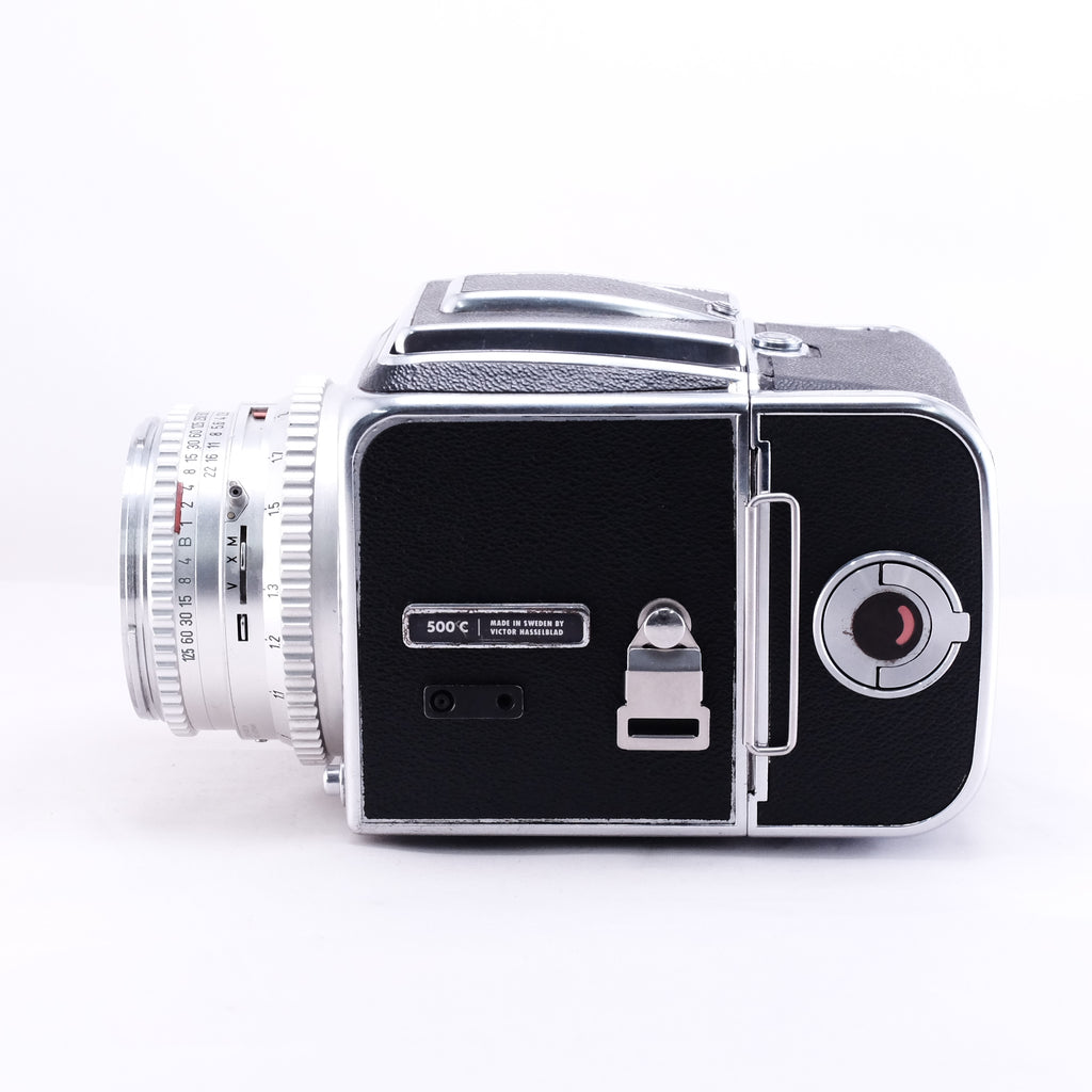 HASSELBLAD 500 C + Carl Zeiss Planar C 80mm F2.8 + A12