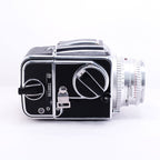 HASSELBLAD 500 C + Carl Zeiss Planar C 80mm F2.8 + A12