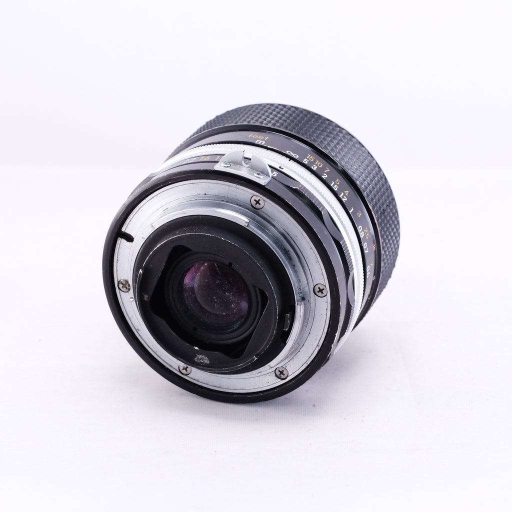 Nikon 非Ai Micro-NIKKOR-P.C Auto 55mm F3.5 [F]