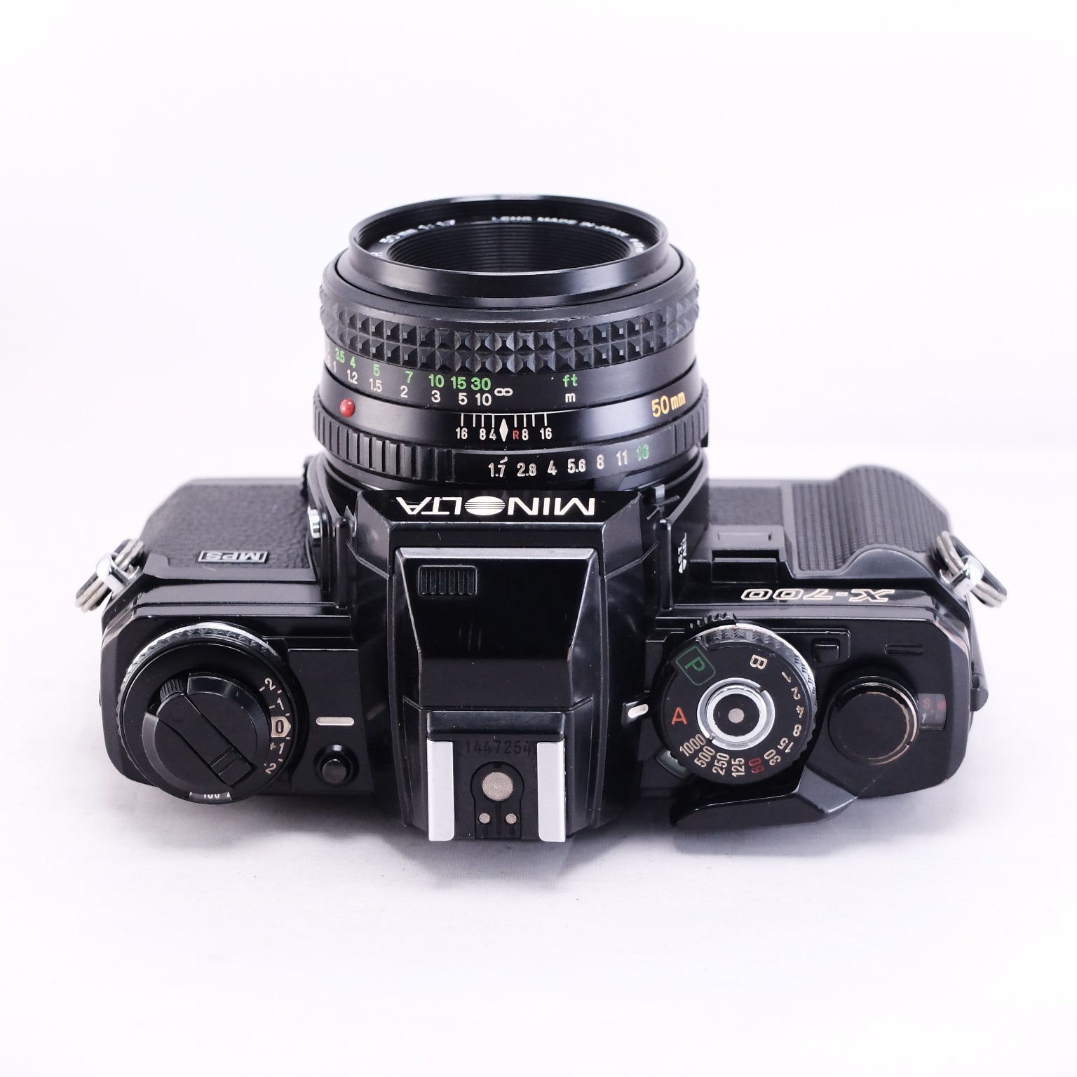 MINOLTA X-700 + MD ROKKOR 50mm F1.7