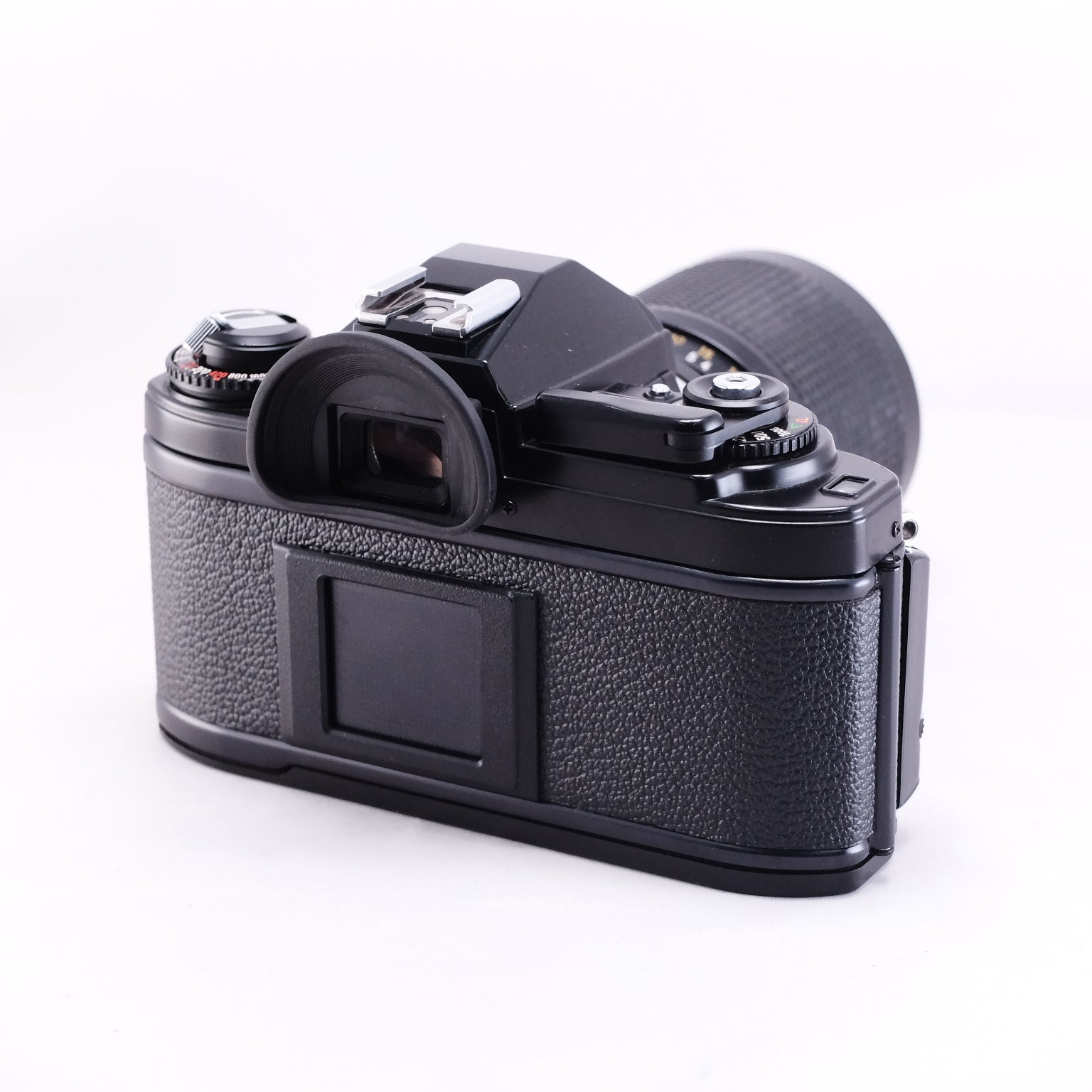 Nikon FG (Black) + Zoom NIKKOR 35-105/F3.5-4.5