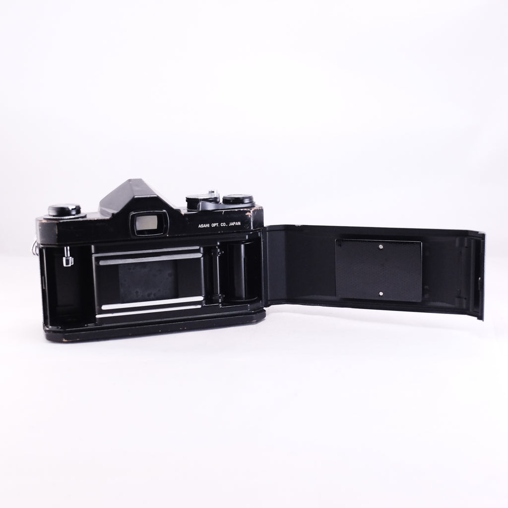 PENTAX SP (Black) ＋ Super Takumar 55mm F1.8