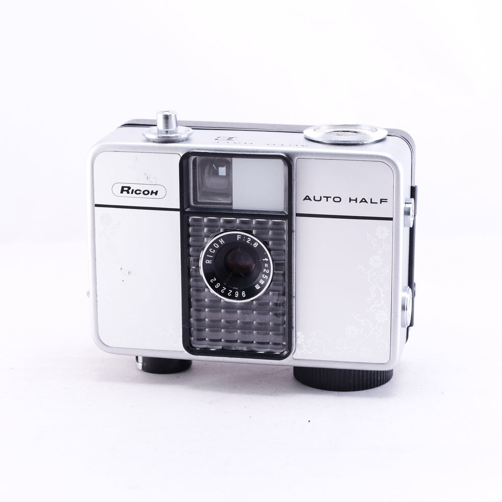 RICOH AUTO HALF E (White Flower)
