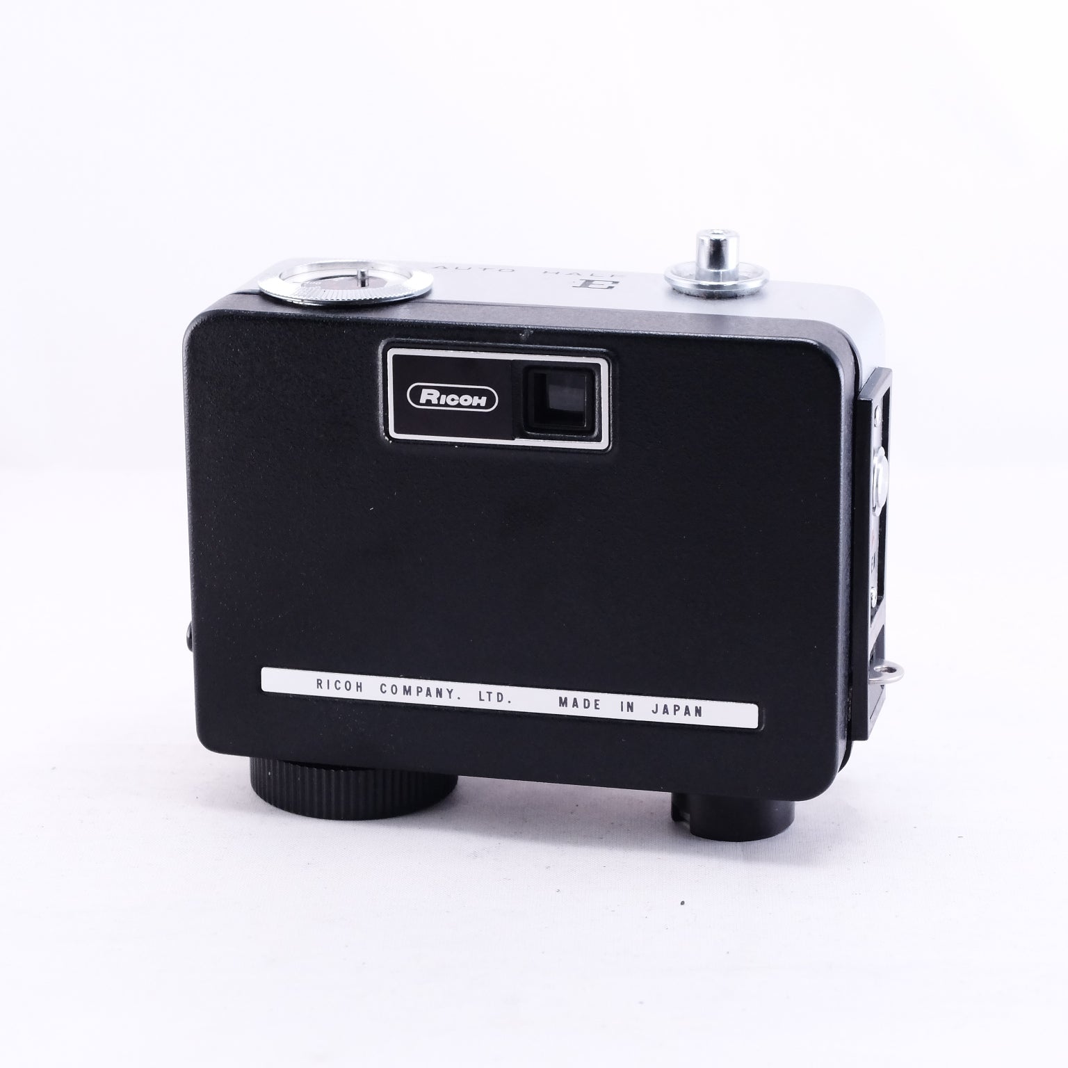 RICOH AUTO HALF E (White Flower)