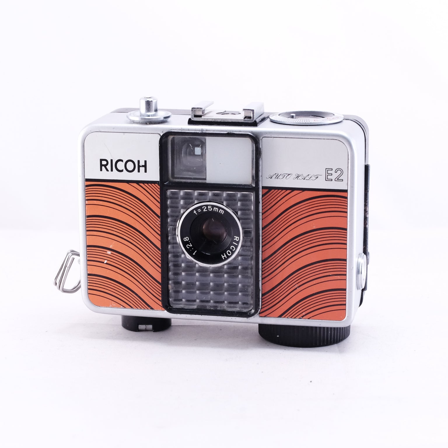 RICOH AUTO HALF E2 (Line Red)