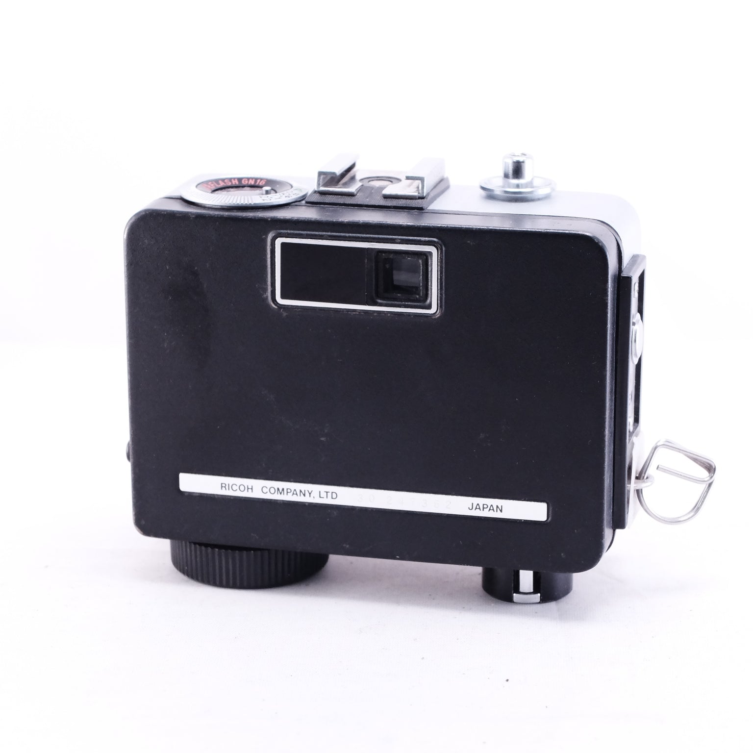 RICOH AUTO HALF E2 (Line Red)