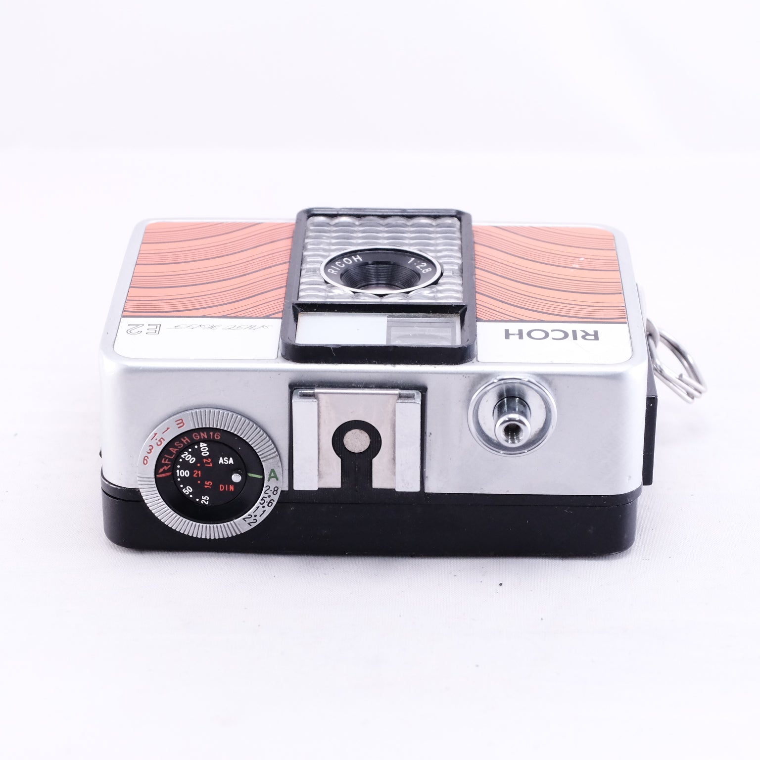 RICOH AUTO HALF E2 (Line Red)