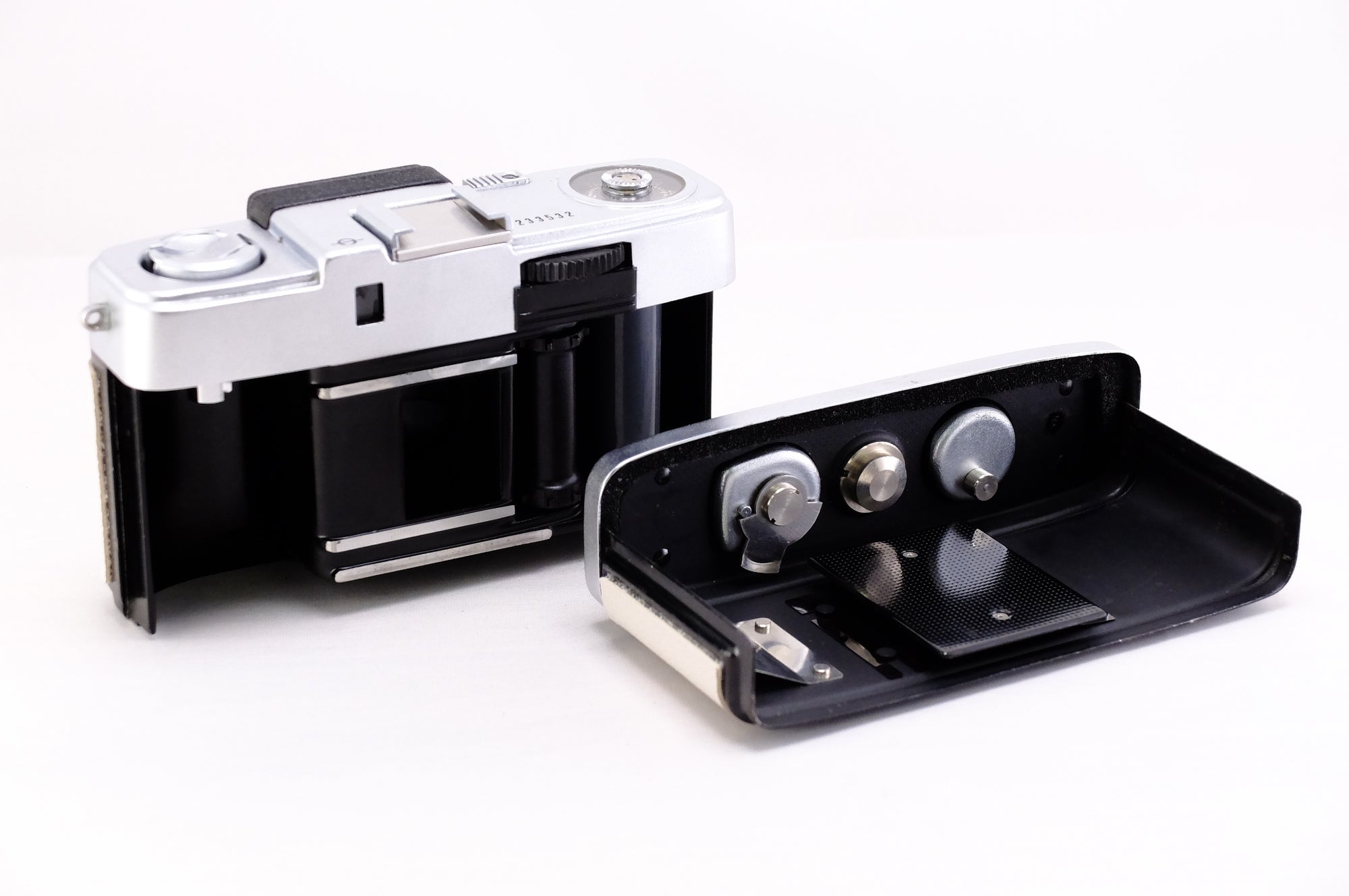 【OLYMPUS】PEN S (KASUMI purple) ※整備品 | 東京CAMERA