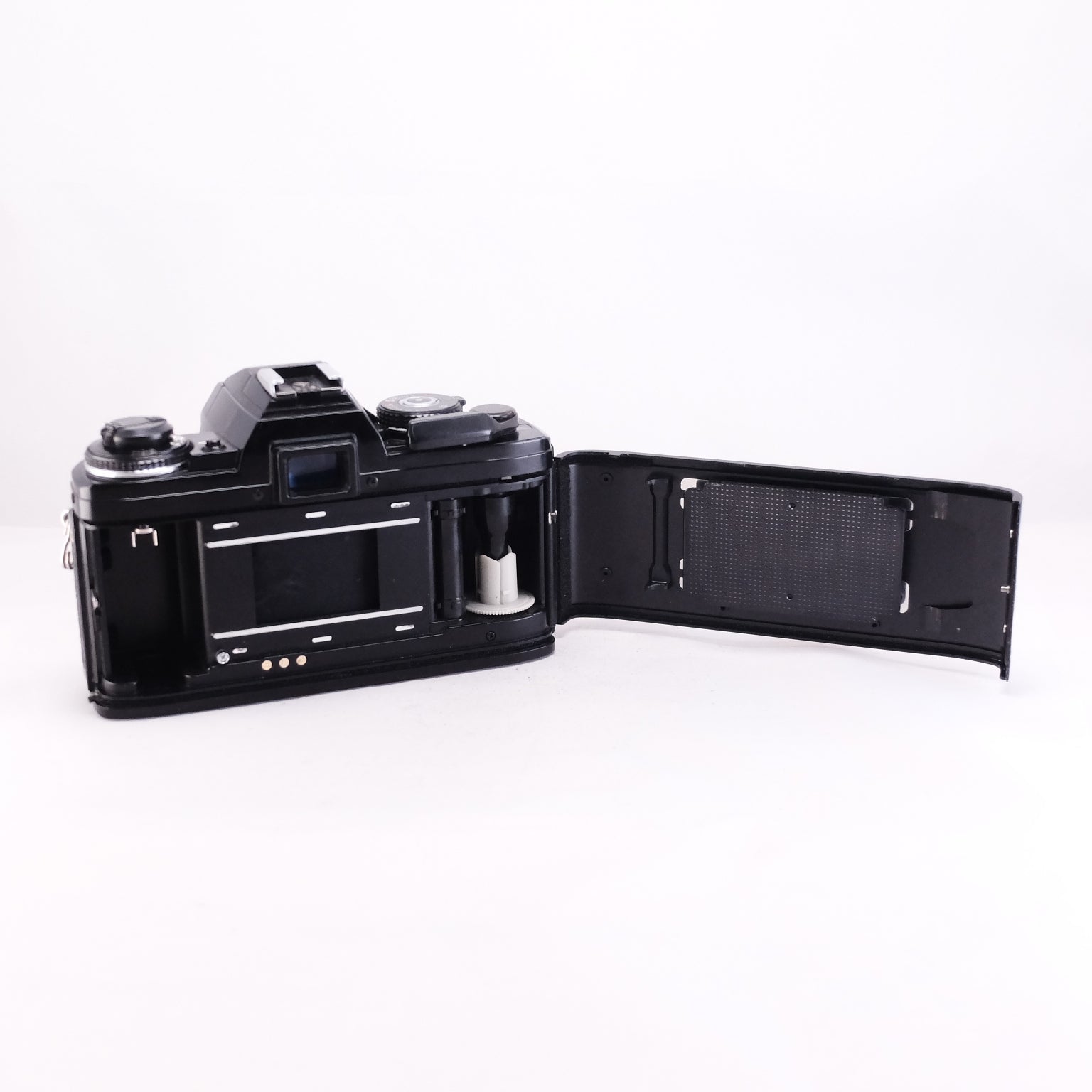 MINOLTA New X-700 + MD ROKKOR 50mm F1.7