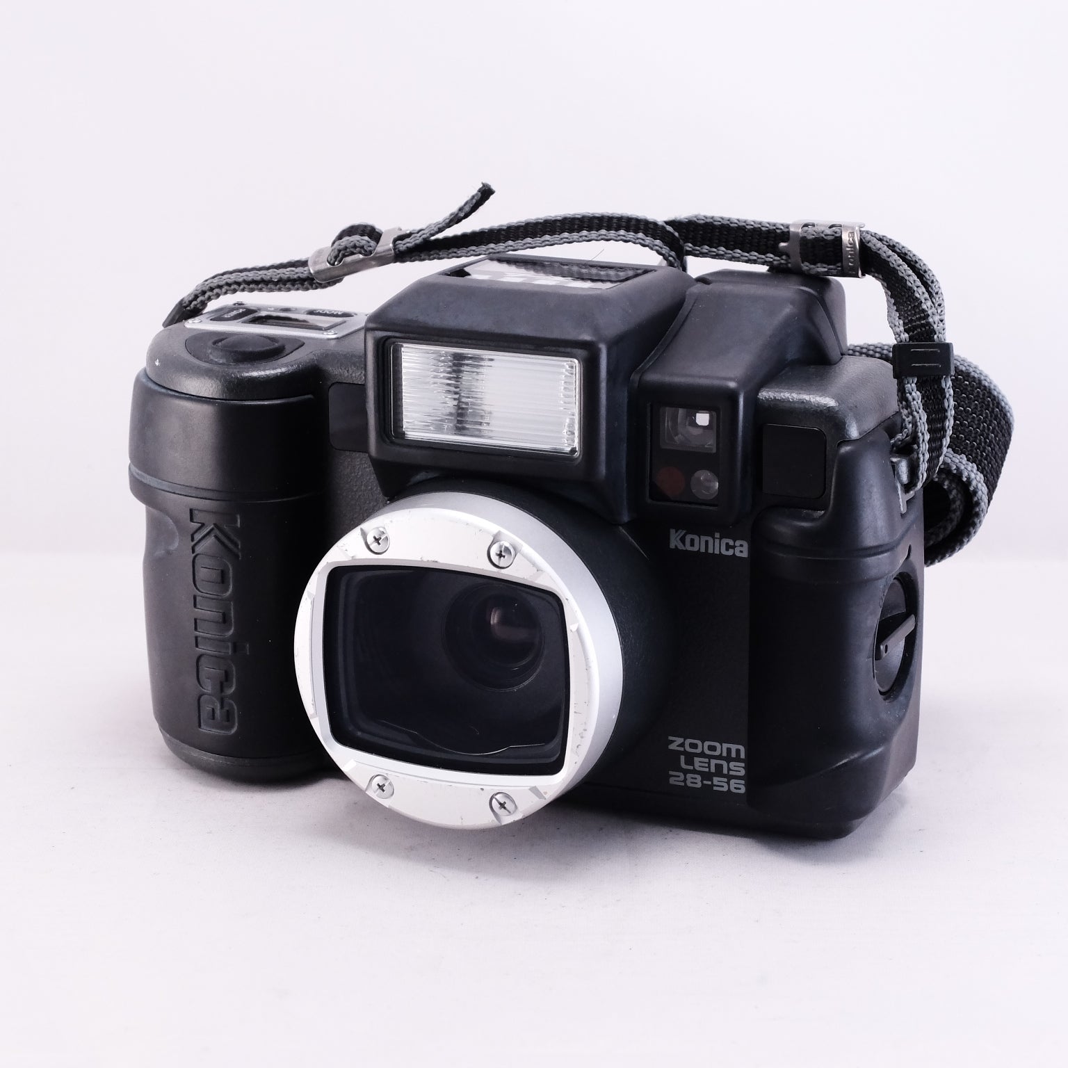 Konica 現場監督ズーム (新品フィルム＆電池付き)