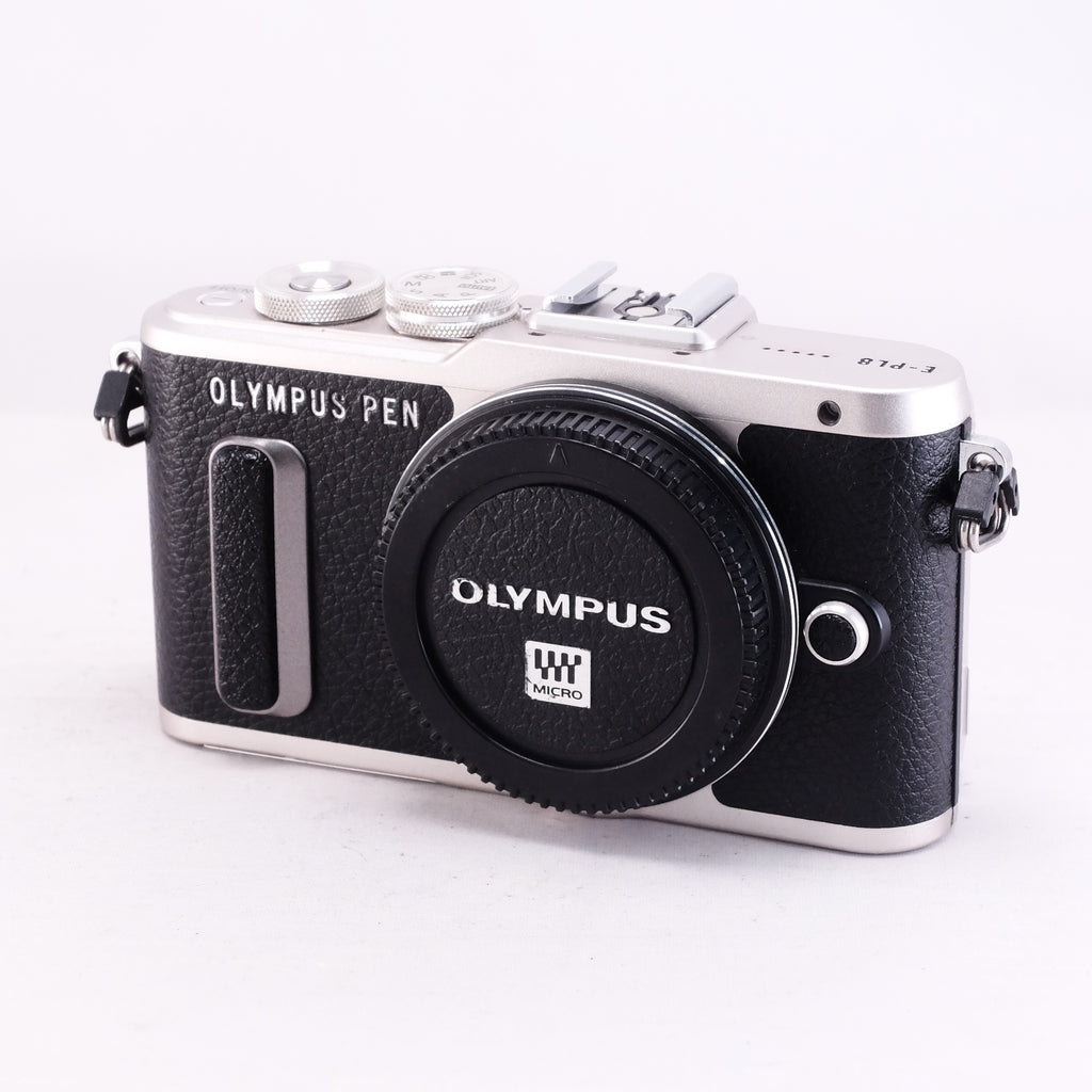 OLYMPUS PEN E-PL8 Body (Black) + Flash (4FS1)