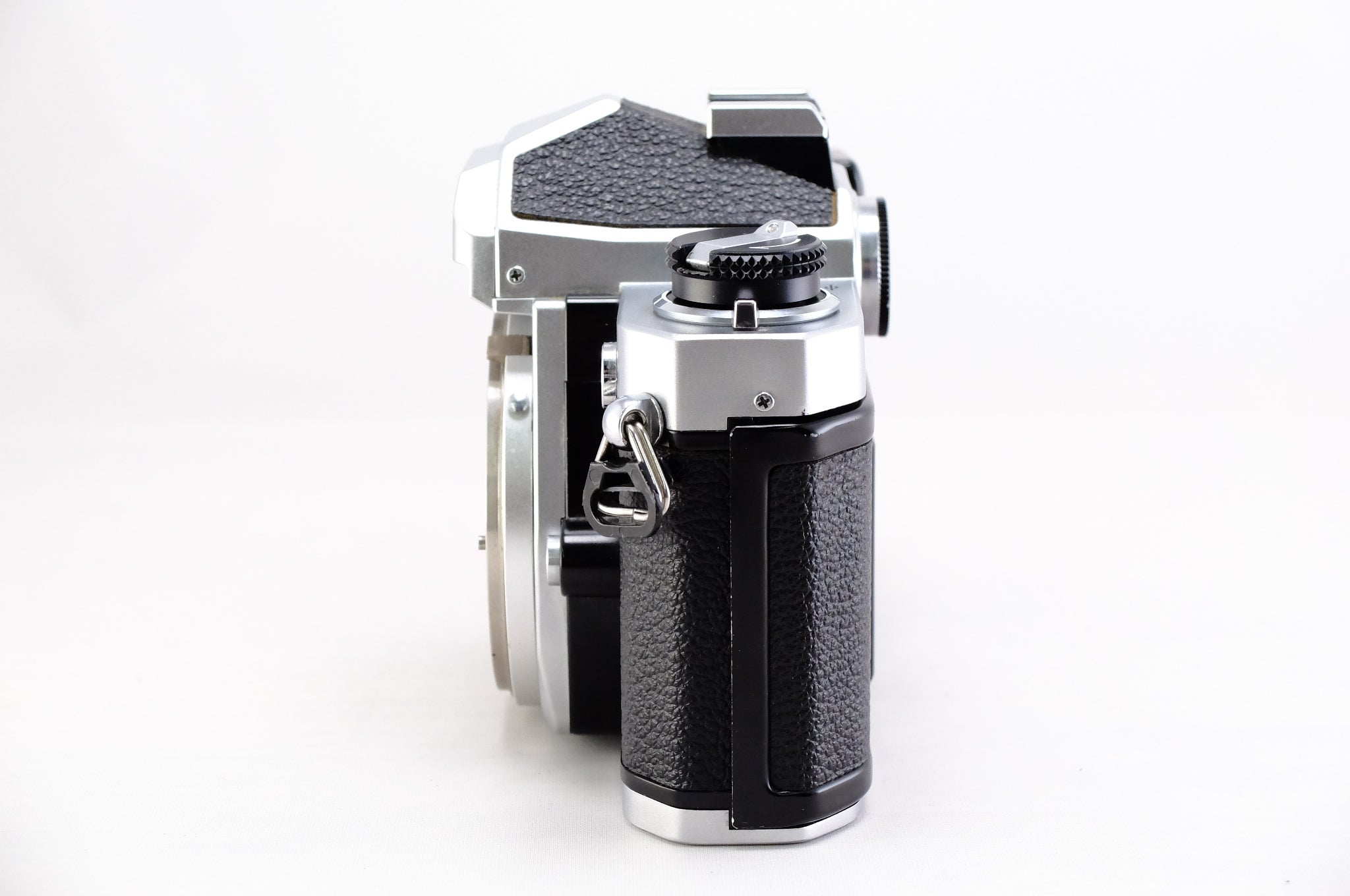 NIKON FM シルバー本体 Amazon | Nikon FM シルバー | 一眼レフカメラ 通販