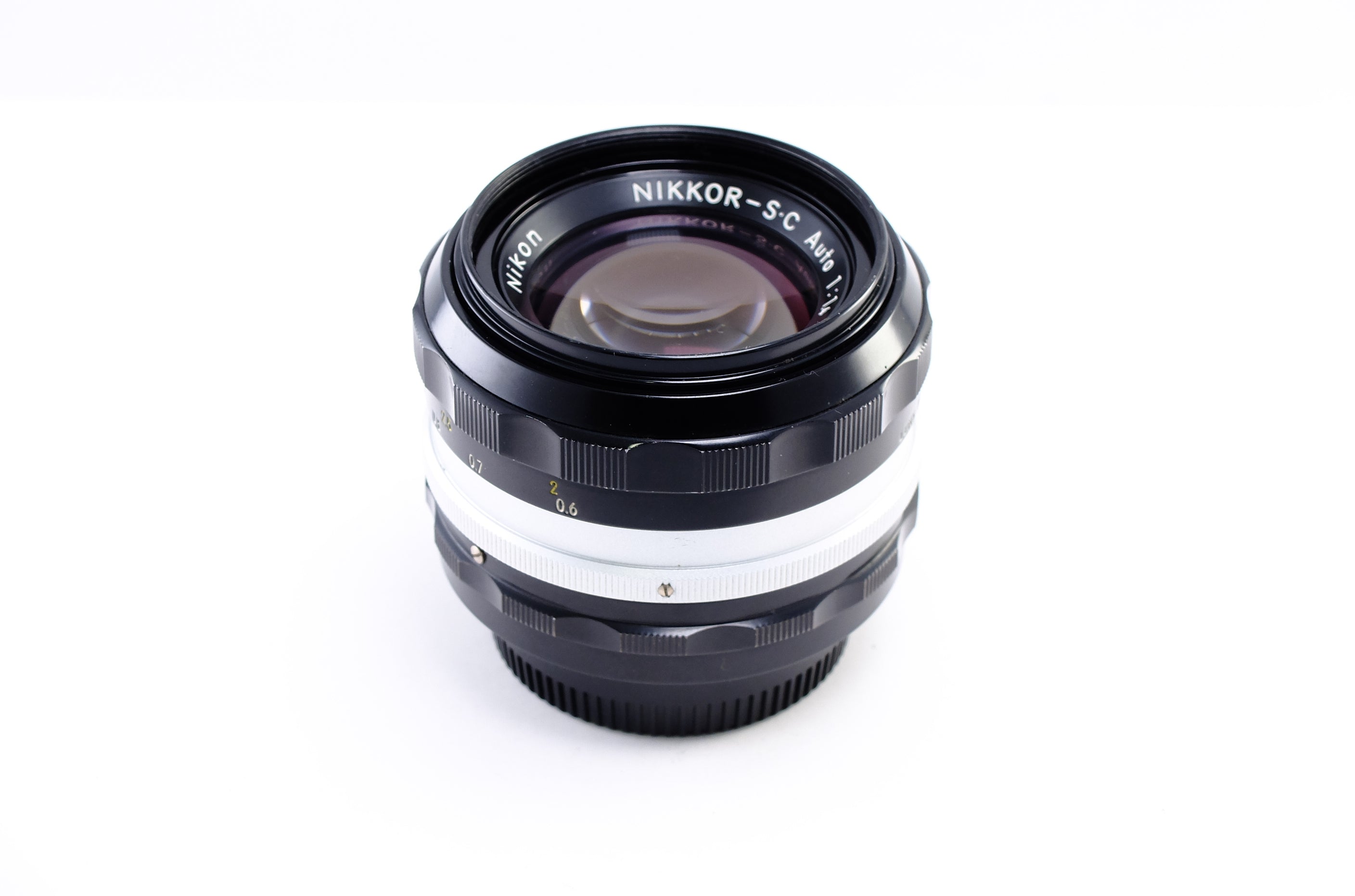 ５５％以上節約 ニコン #2460 1.4 50mm Auto NIKKOR-S-C Nikon レンズ 