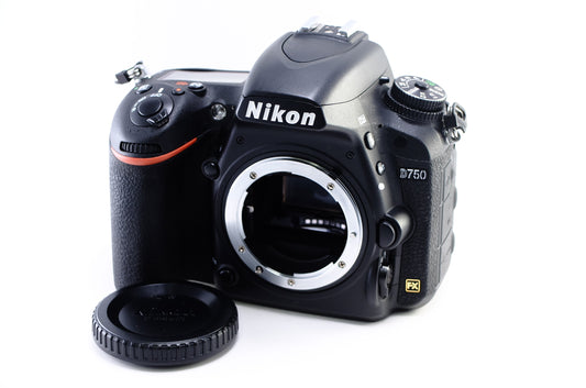 【Nikon】D750 ボディ [1318219950347]