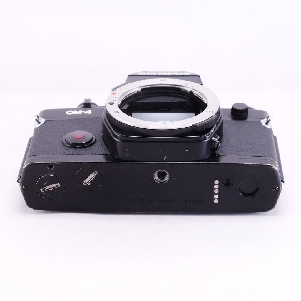 OLYMPUS OM-4