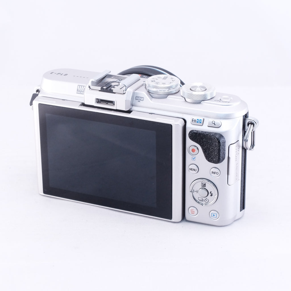 OLYMPUS PEN E-PL8 (Black) + 14-42 + 40-150mm 2lenses
