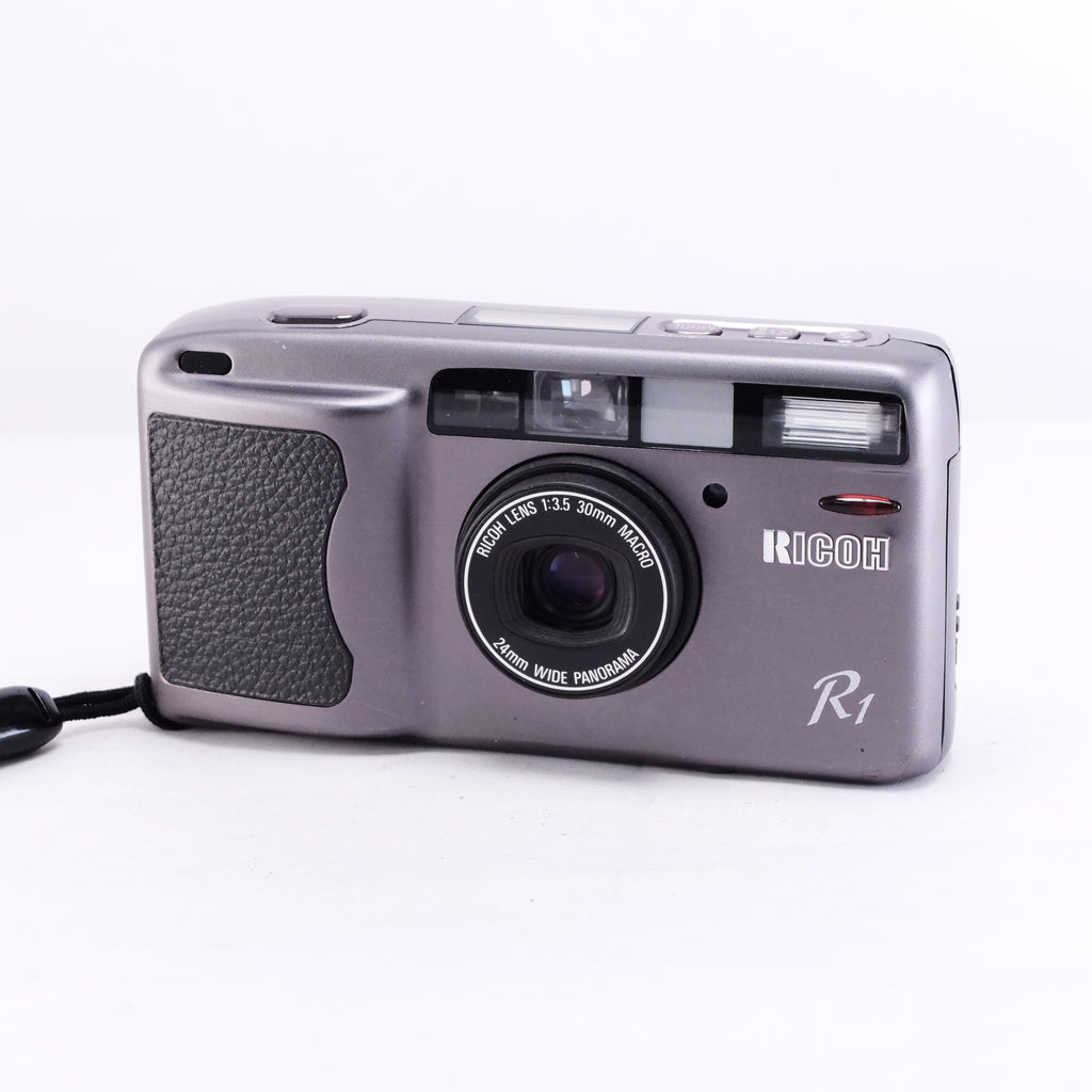 RICOH R1
