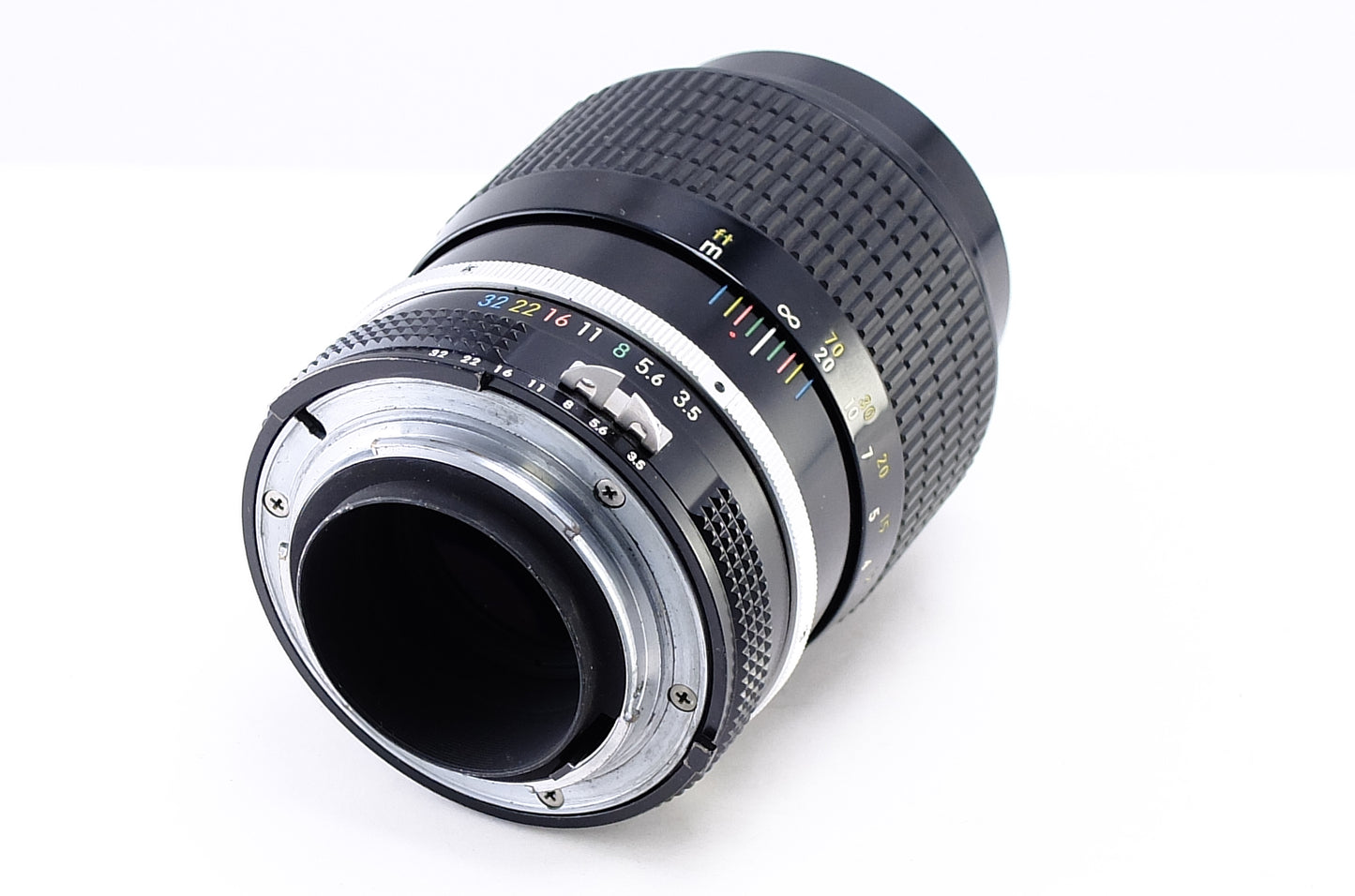 【Nikon】Ai NIKKOR 135mm F3.5［ニコンFマウント］