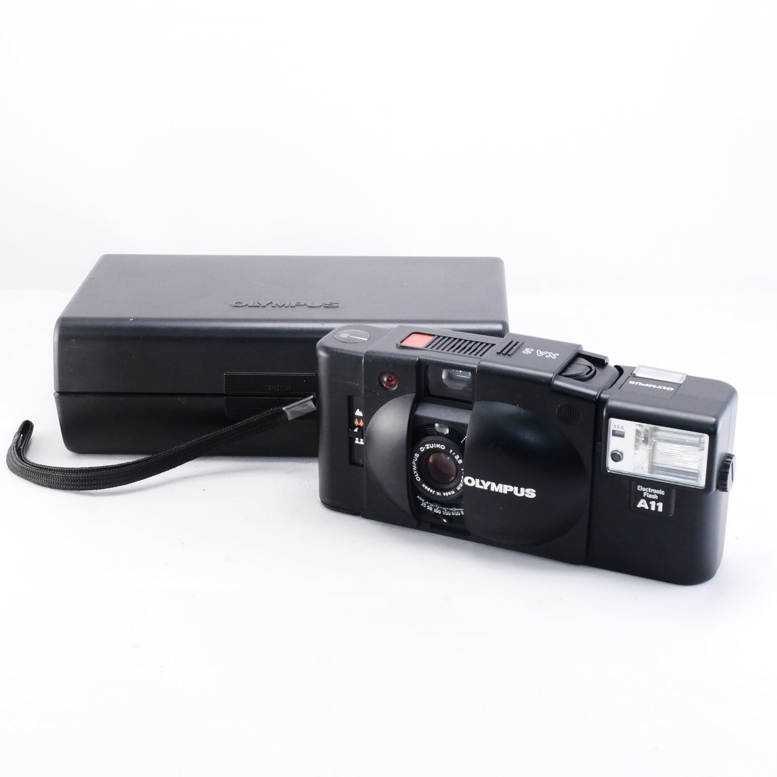OLYMPUS XA2 + A11 – 東京CAMERA