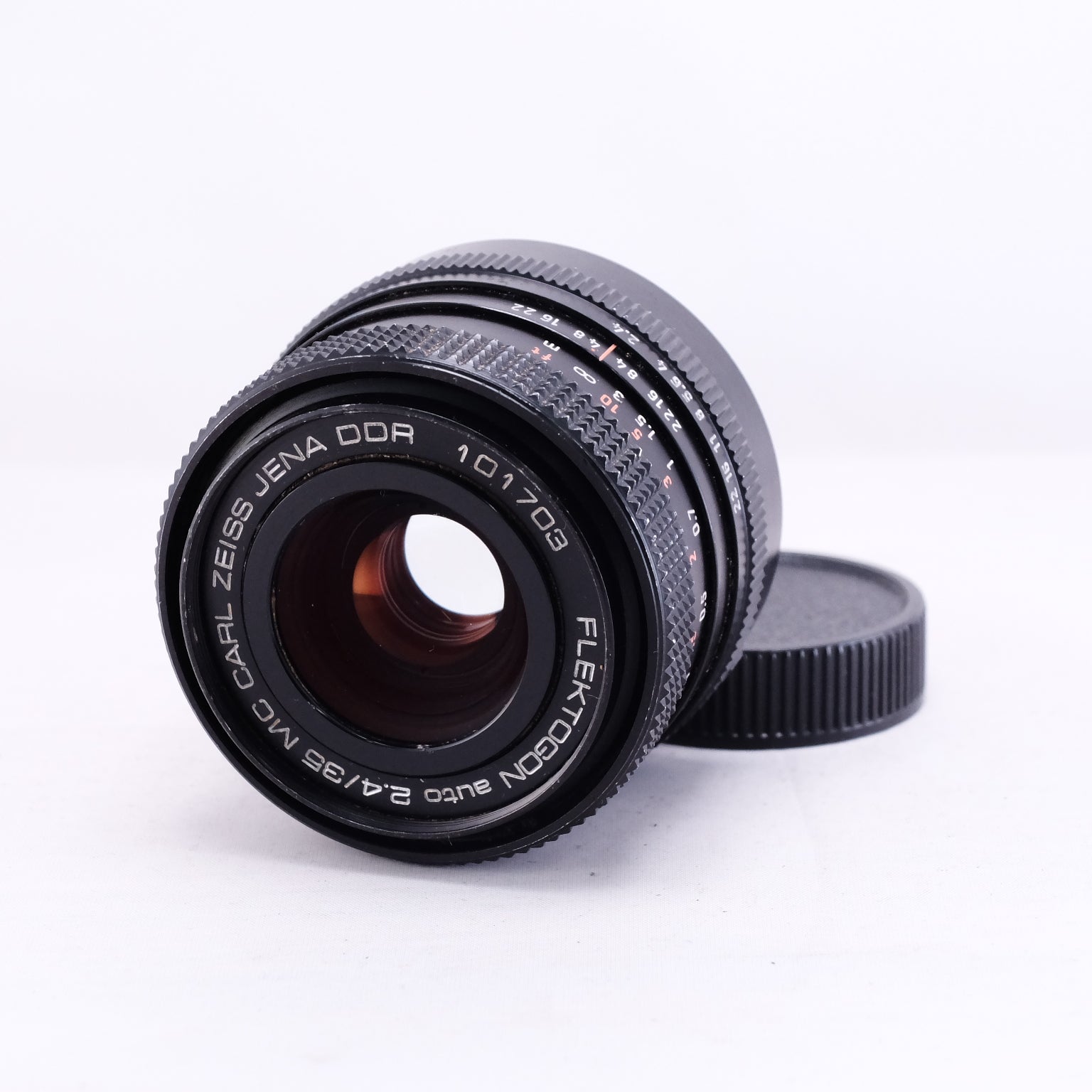 Carl Zeiss Jena DDR FLEKTOGON auto 35mm F2.4 MC [M42]
