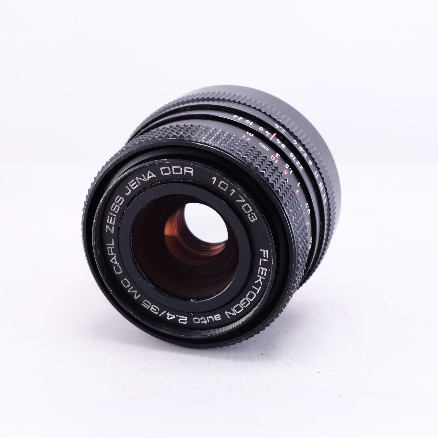 Carl Zeiss Jena DDR FLEKTOGON auto 35mm F2.4 MC [M42]