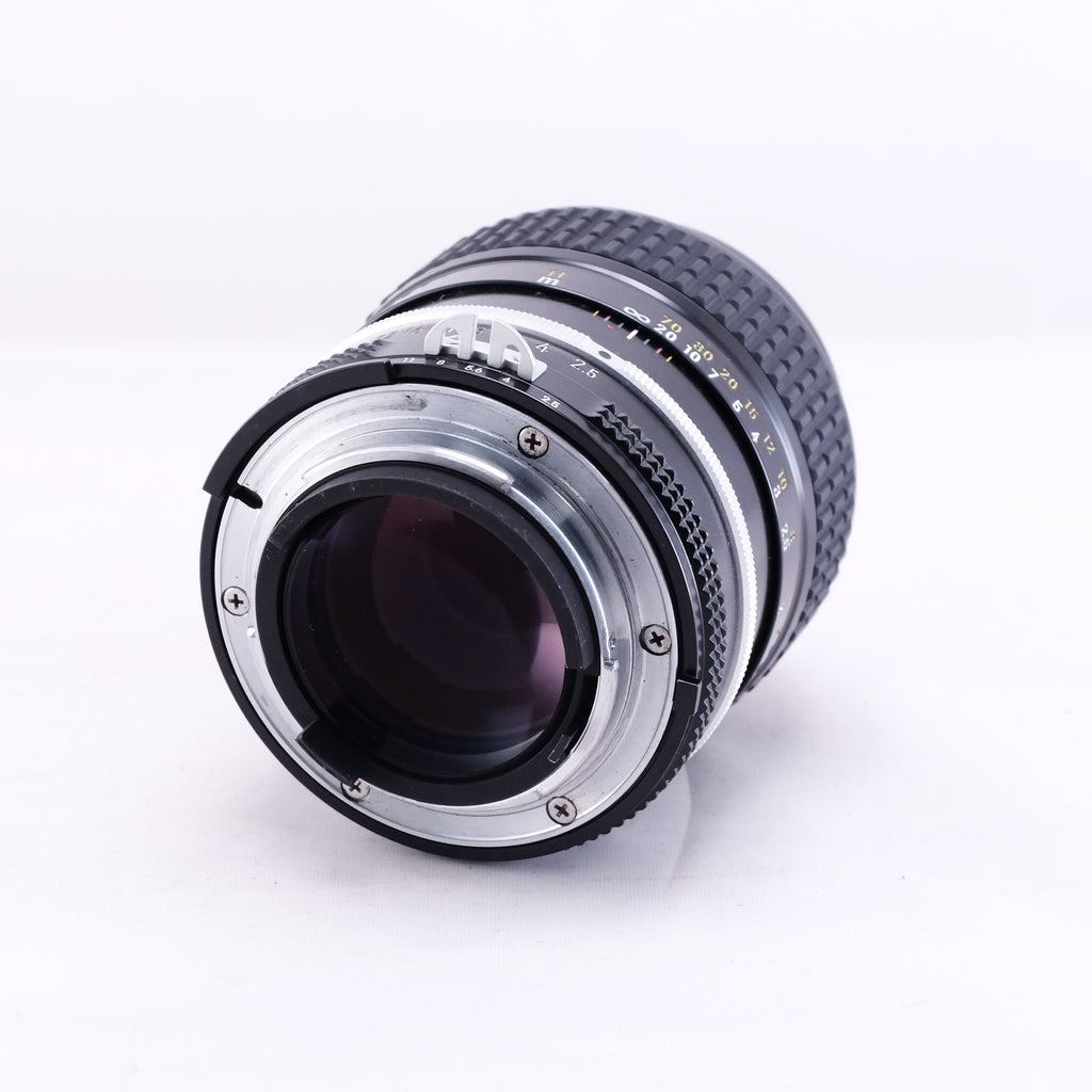 Nikon Ai NIKKOR 105mm F2.5 [F]