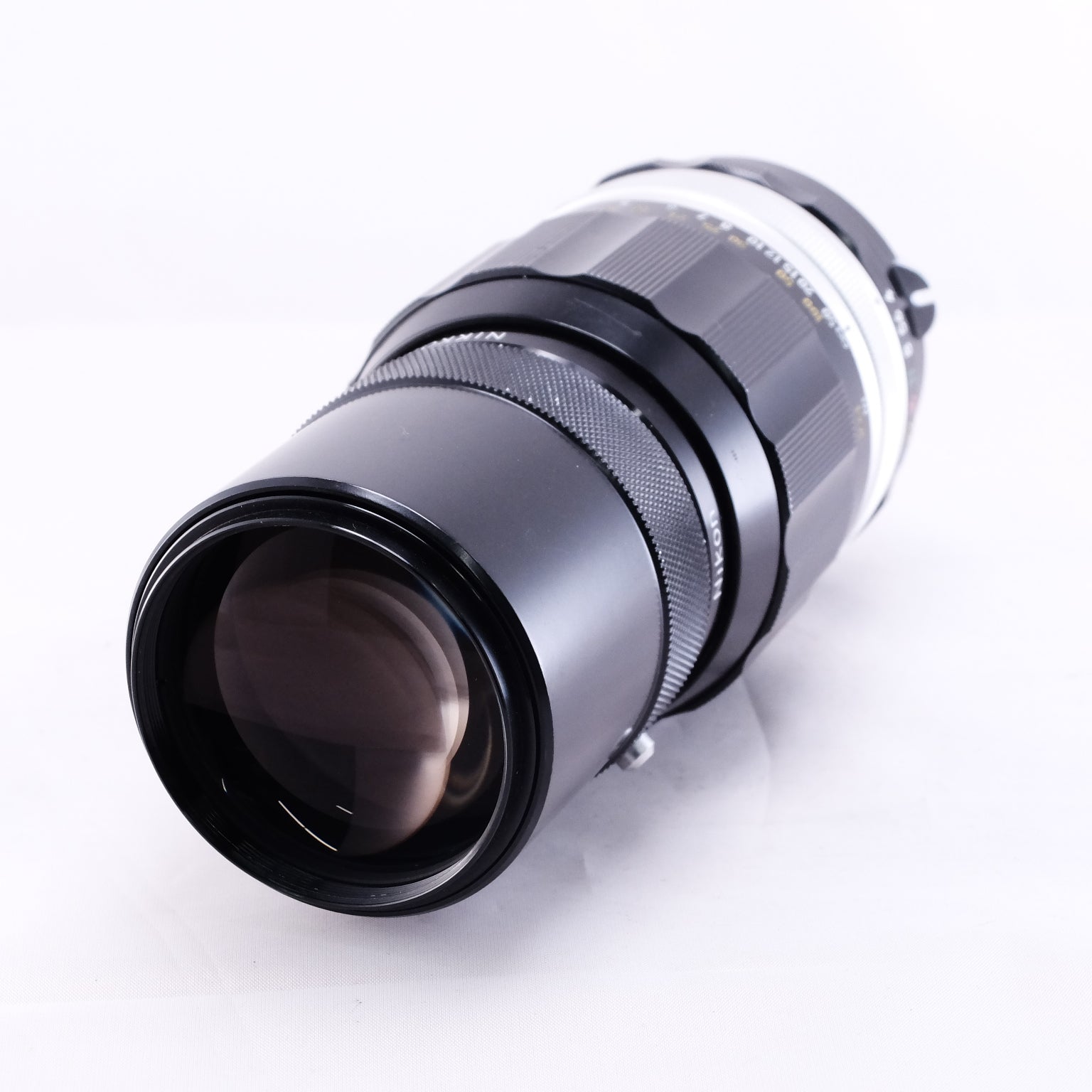 Nikon 非Ai NIKKOR-Q Auto 200mm F4 [F]