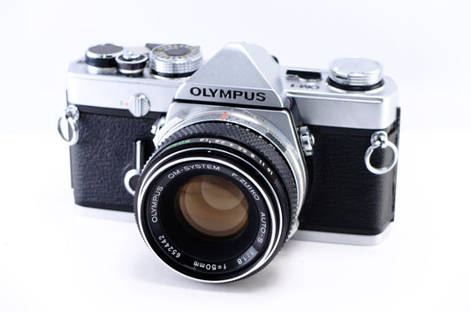 【OLYMPUS】OM-1 (シルバー) + OM F.ZUIKO AUTO-S 50mm F1.8 [1709700028971]