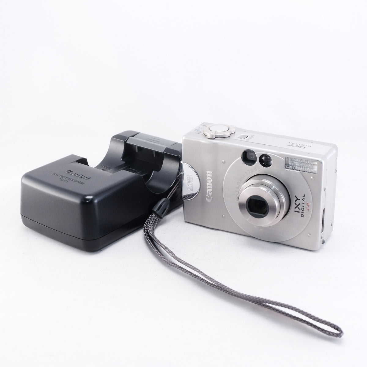 2000　Canon IXY DIGITAL (初代)
