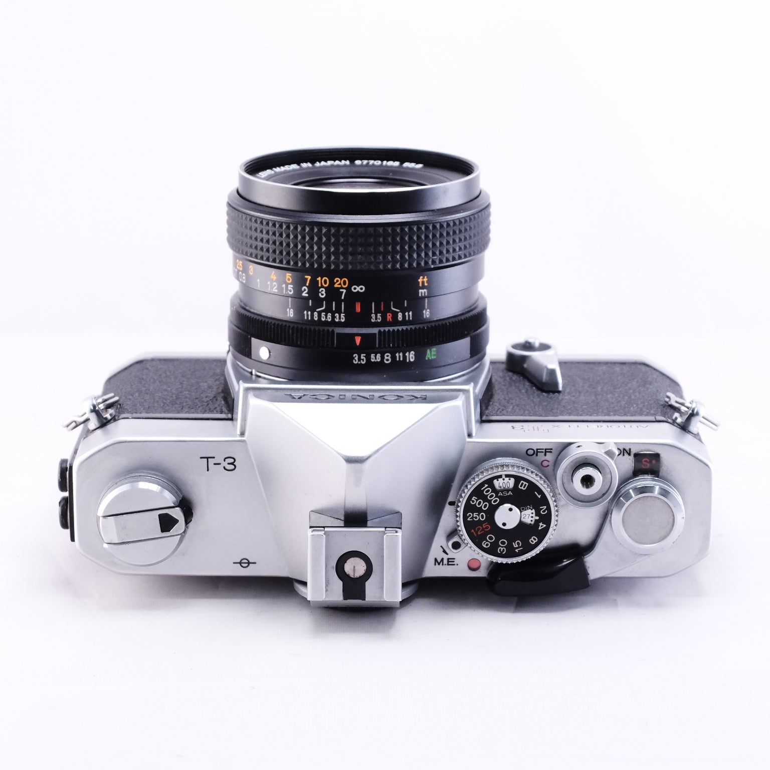 KONICA AUTOREFLEX T3 (silver) + KONICA HEXANON AR 28mm F3.5