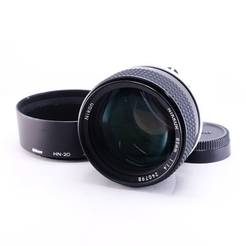 Nikon Ai-S NIKKOR 85mm F1.4 [F]