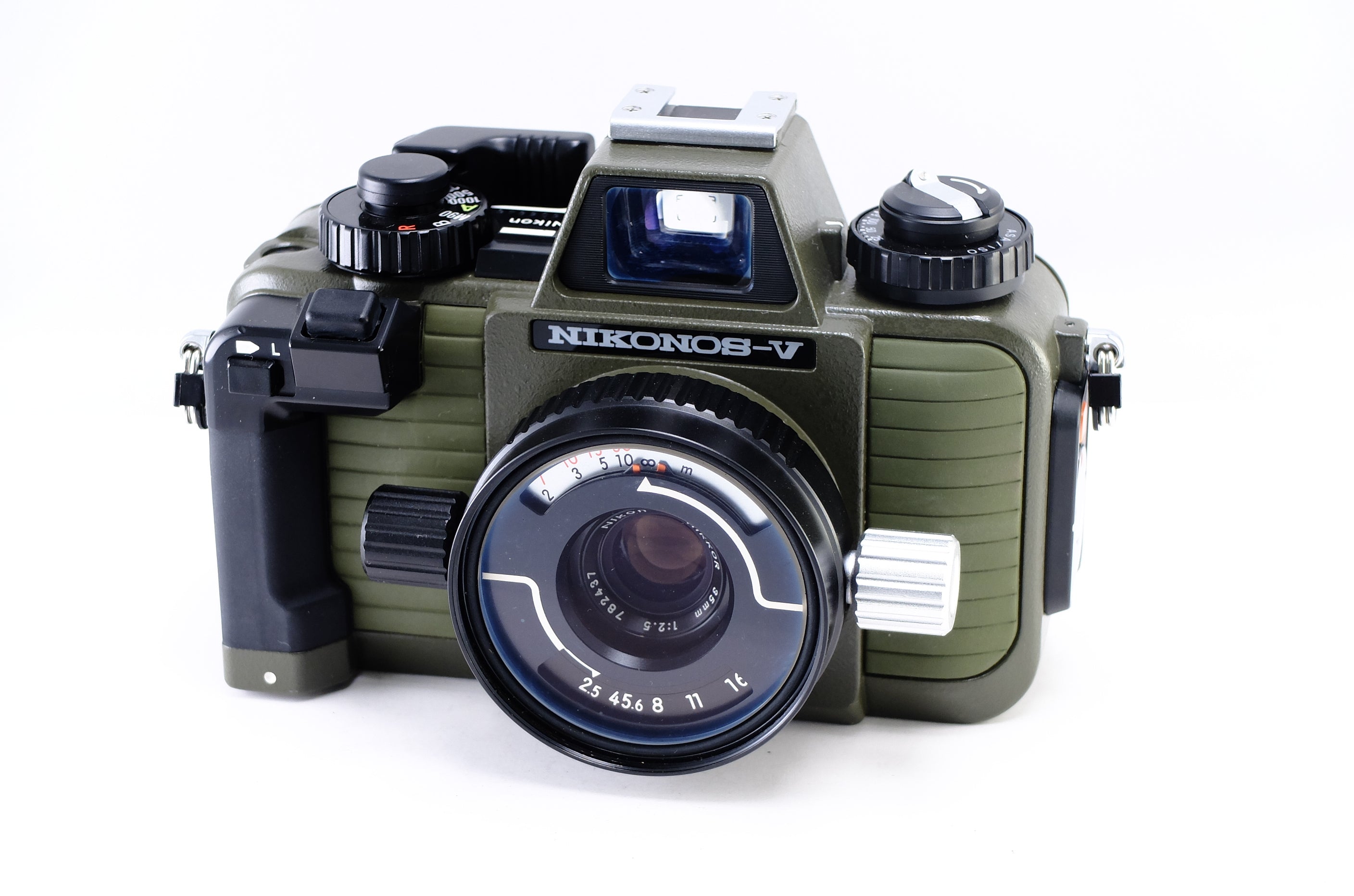 Nikon NIKONOS-V Olive UW 35mm f/2.5 ニコン以下もご一読ください