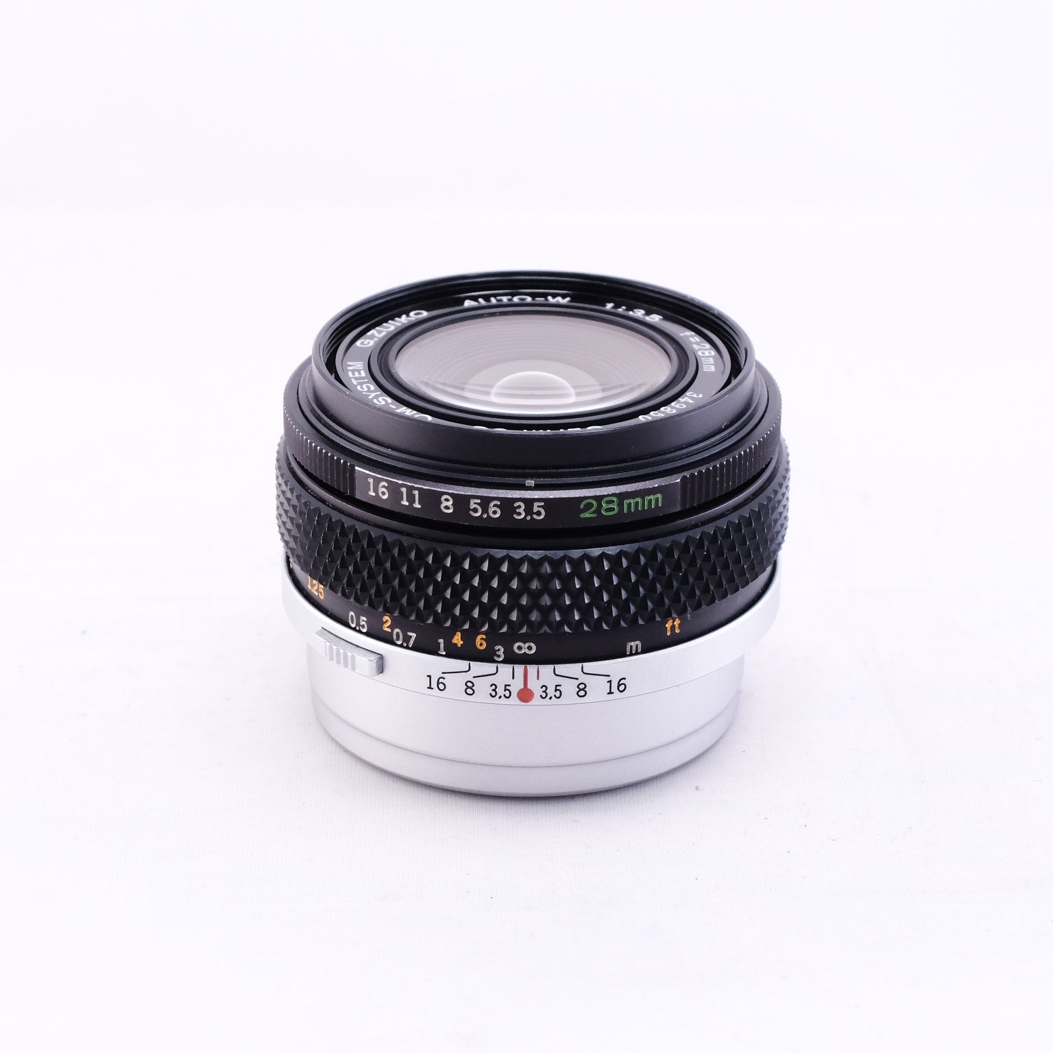 OLYMPUS OM G.ZUIKO AUTO-W 28mm F3.5 [OM]