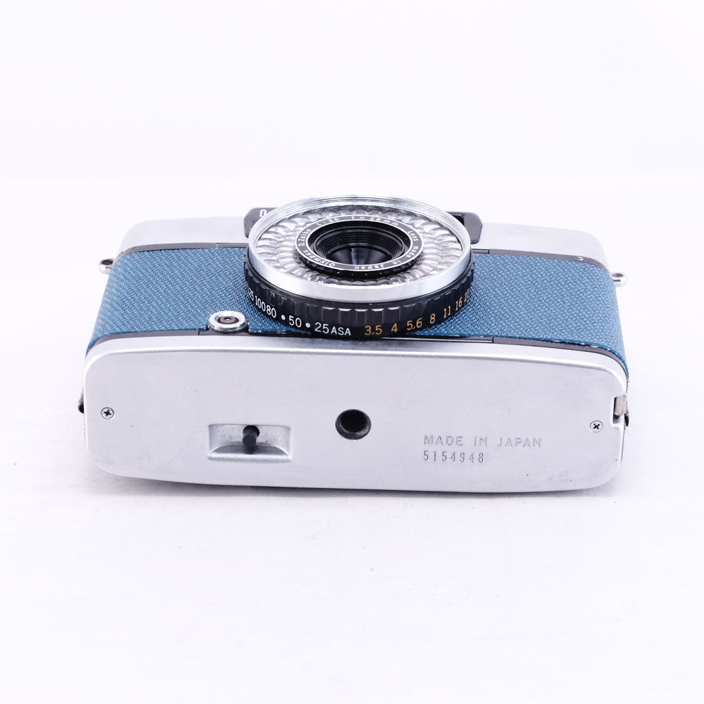 OLYMPUS PEN EE-3 (Blue Denim）