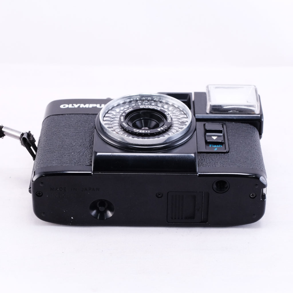 OLYMPUS PEN EF (フラッシュ内臓）