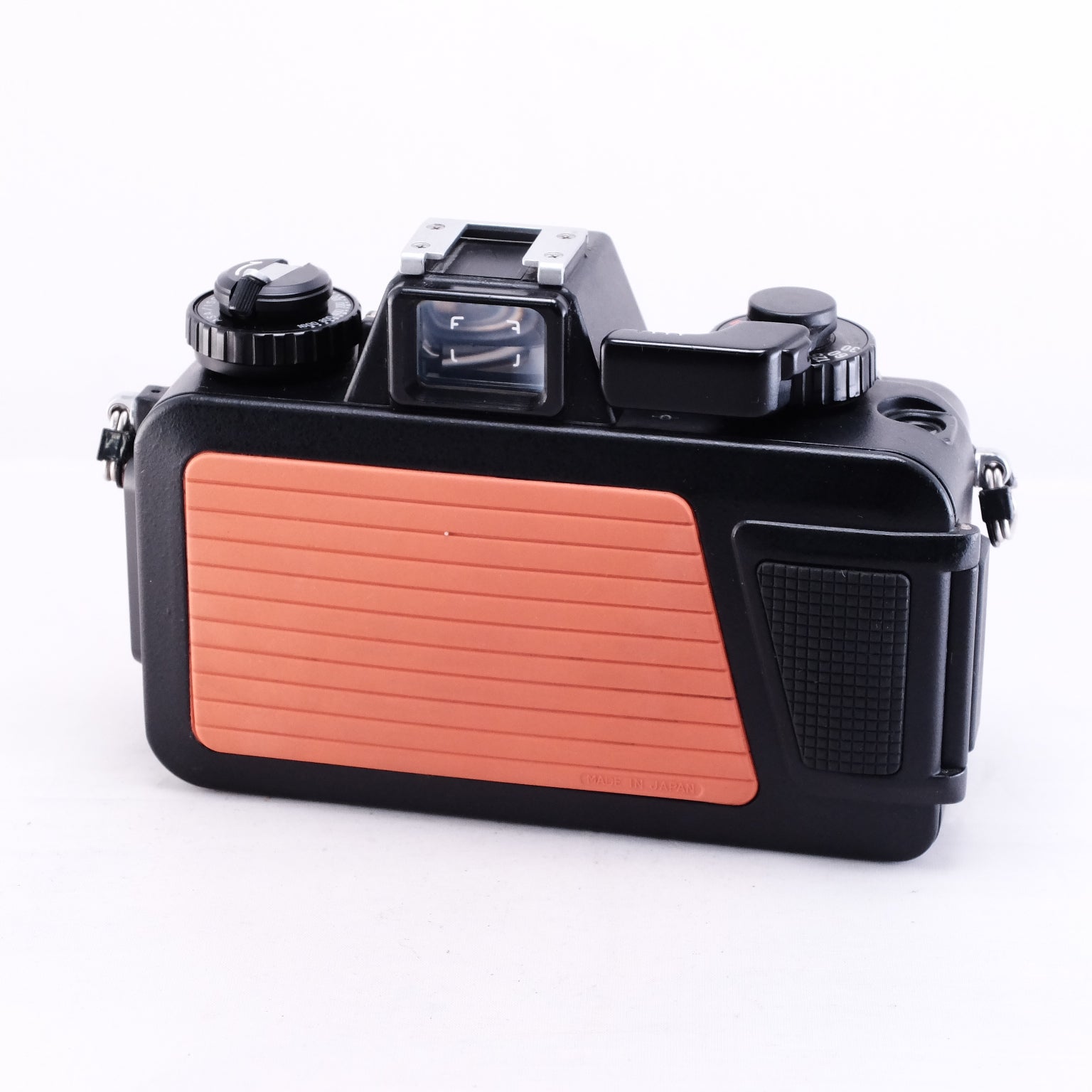 Nikon NIKONOS V オレンジ + W-NIKKOR 28mm F3.5