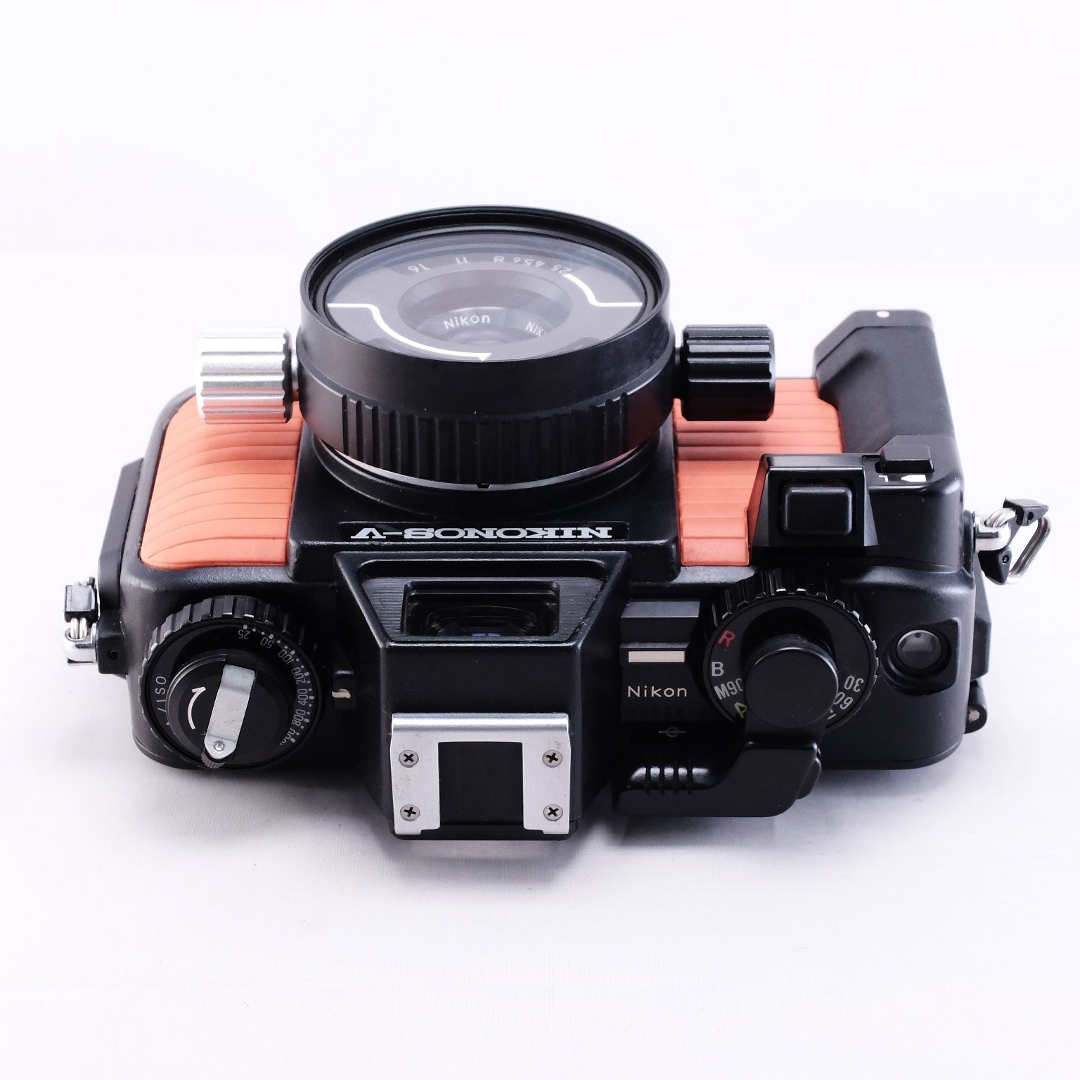 Nikon NIKONOS V オレンジ + W-NIKKOR 28mm F3.5